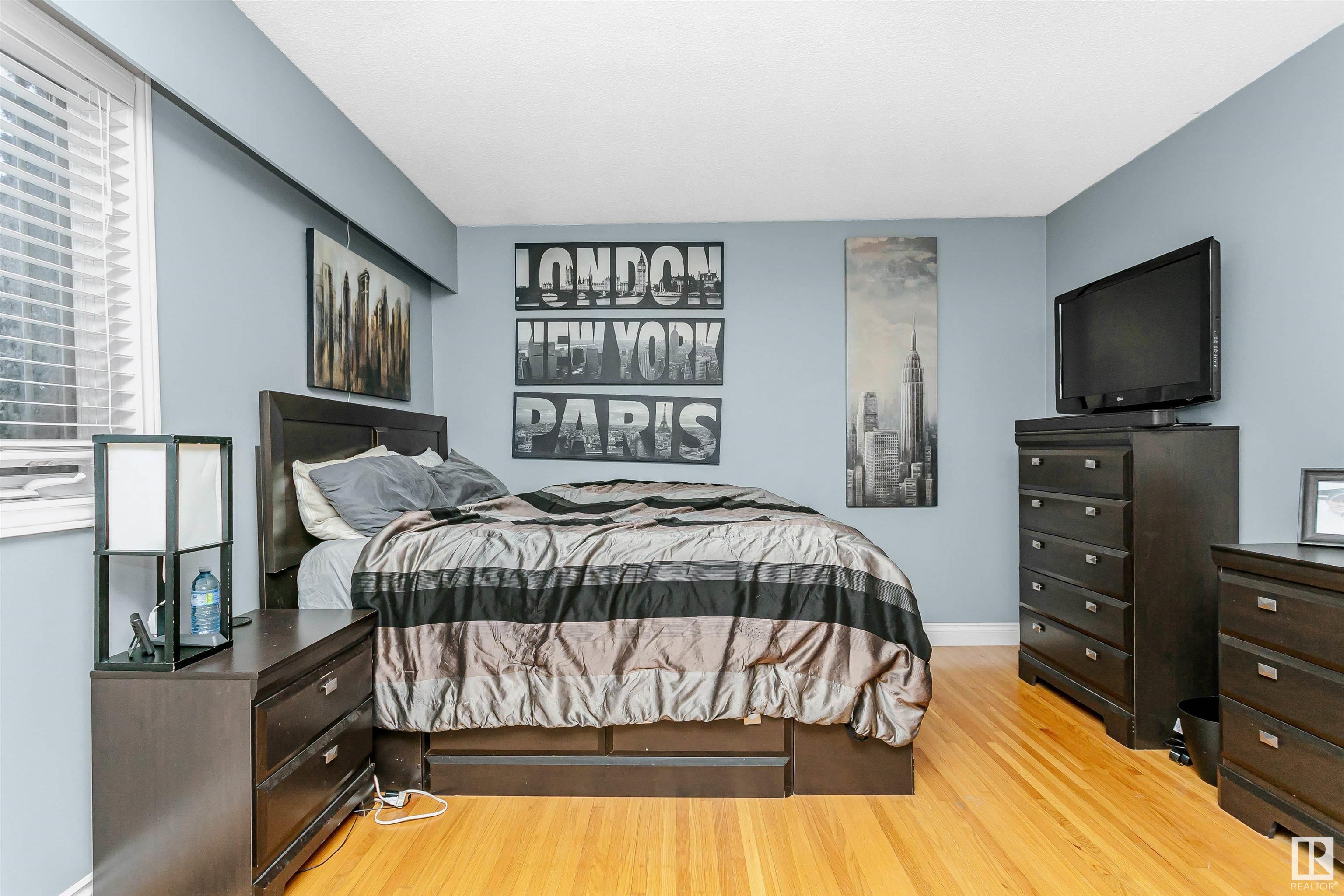      7027 138 AV NW , Edmonton,  ,T5C 2L9 ;  Listing Number: MLS E4418878