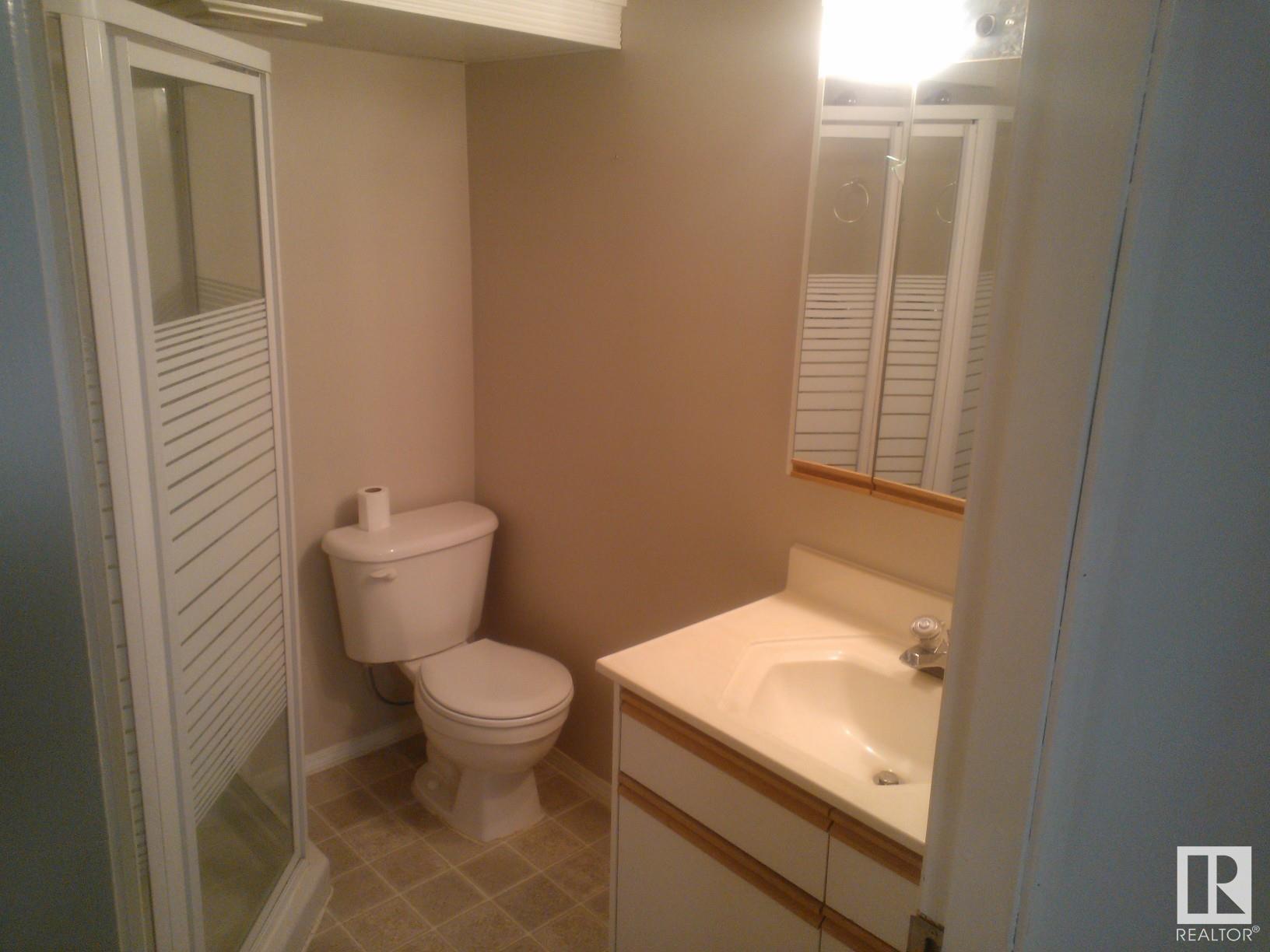      7027 138 AV NW , Edmonton,  ,T5C 2L9 ;  Listing Number: MLS E4418878