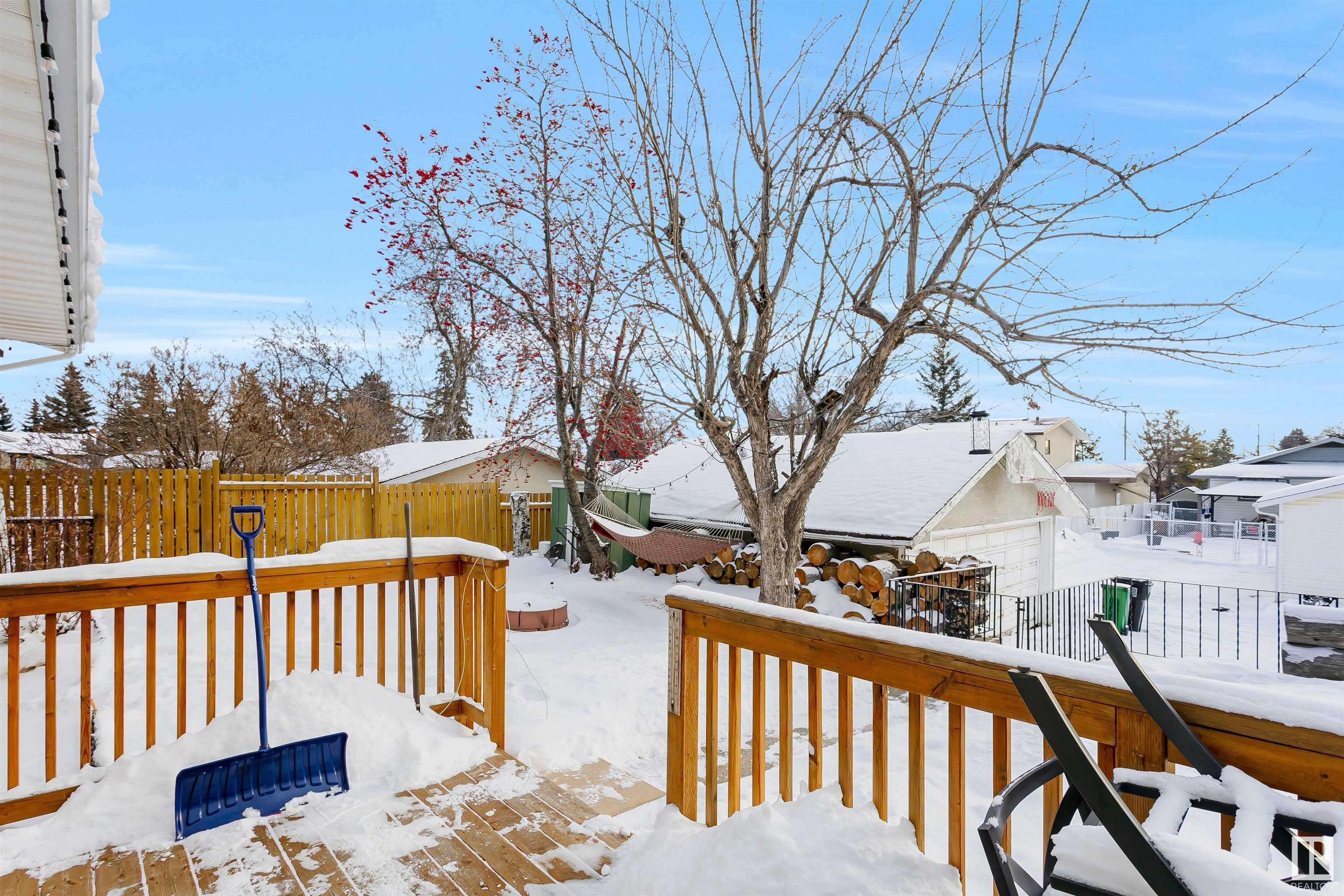      7027 138 AV NW , Edmonton,  ,T5C 2L9 ;  Listing Number: MLS E4418878