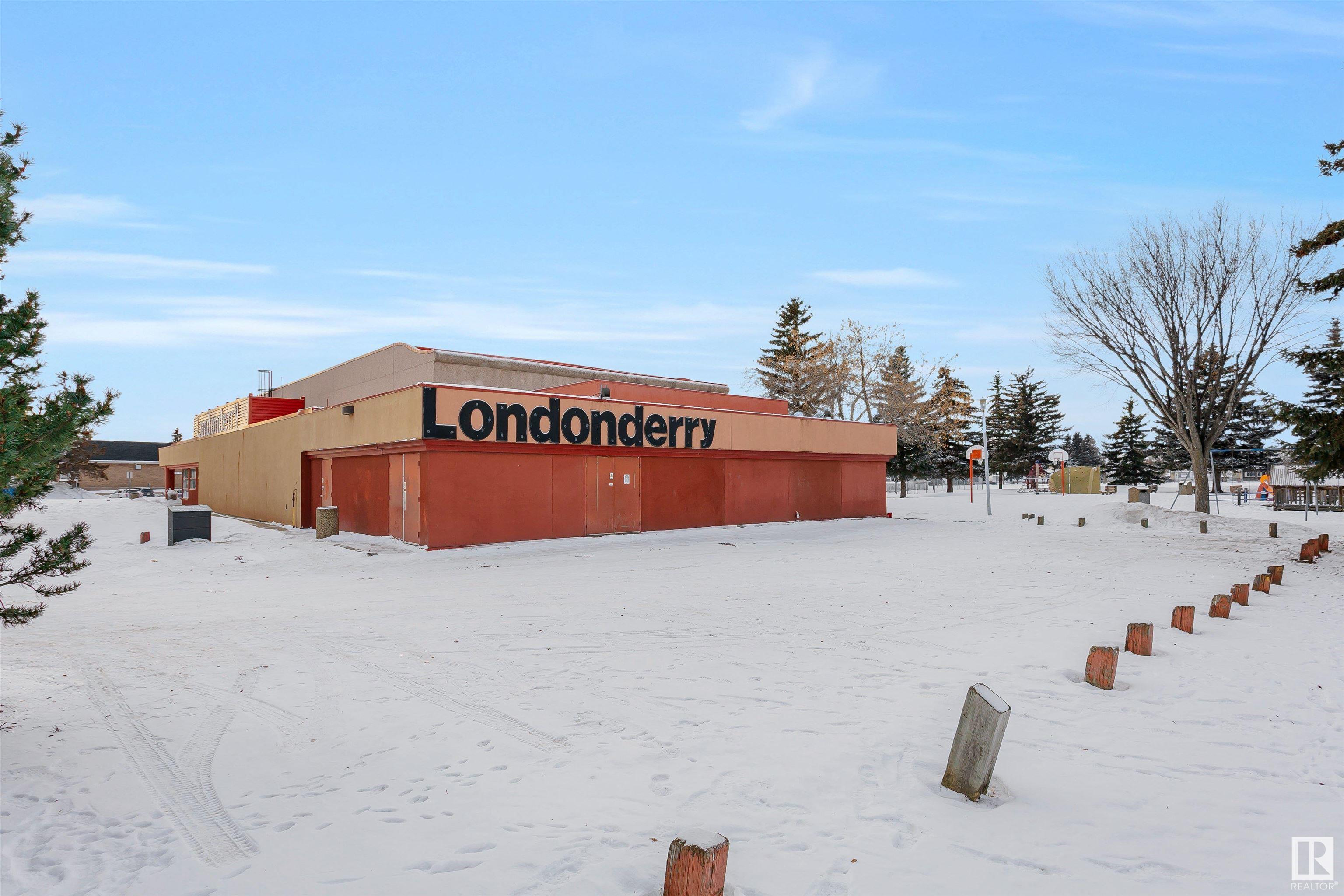      7027 138 AV NW , Edmonton,  ,T5C 2L9 ;  Listing Number: MLS E4418878