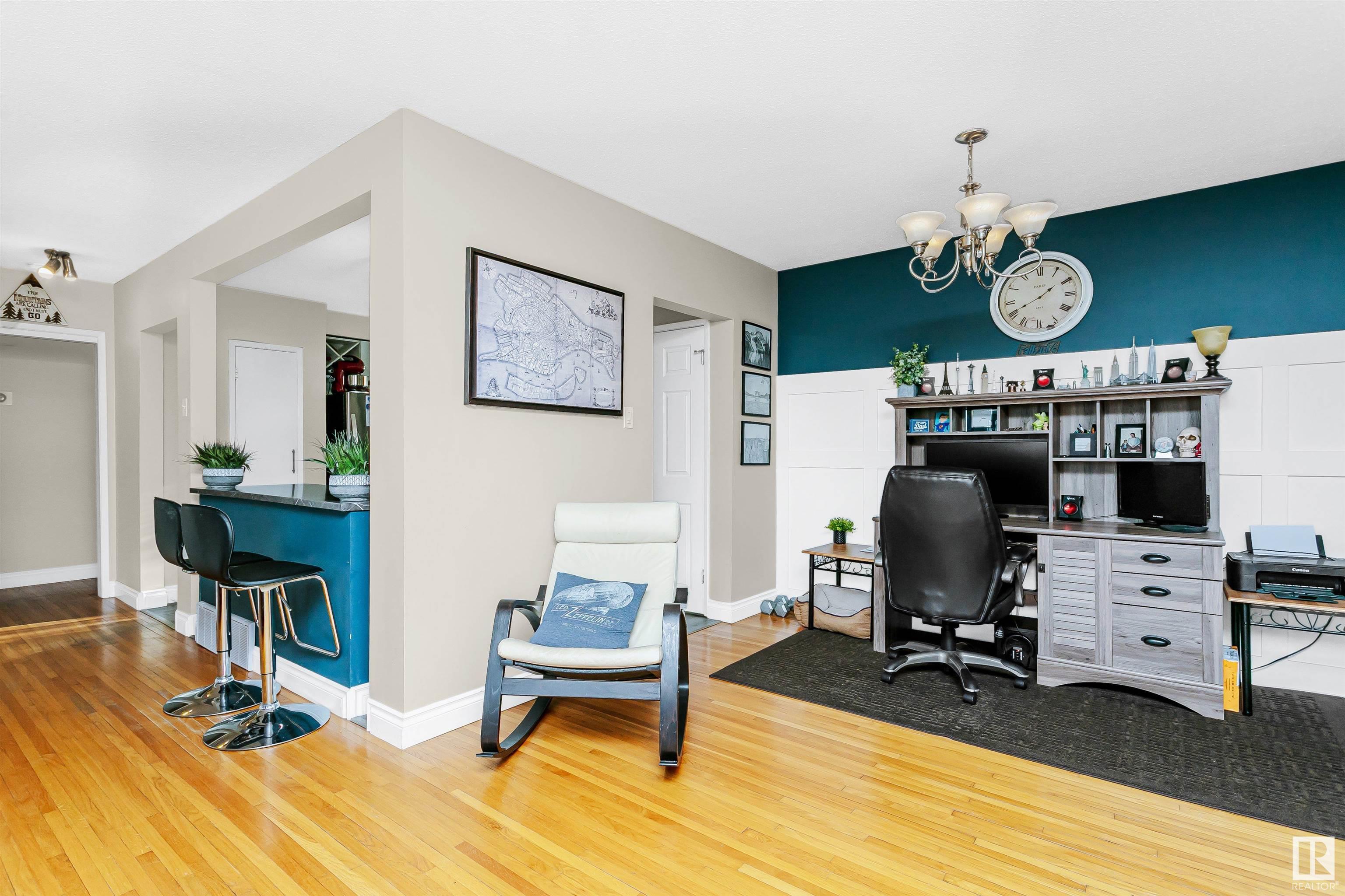      7027 138 AV NW , Edmonton,  ,T5C 2L9 ;  Listing Number: MLS E4418878