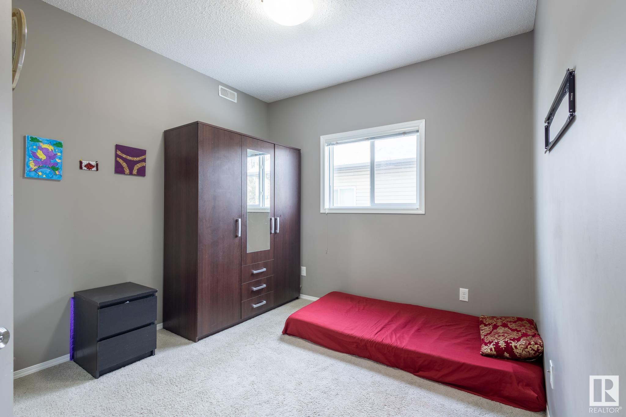      #17 6520 2 AV SW SW , Edmonton,  ,T6X 1X4 ;  Listing Number: MLS E4418885