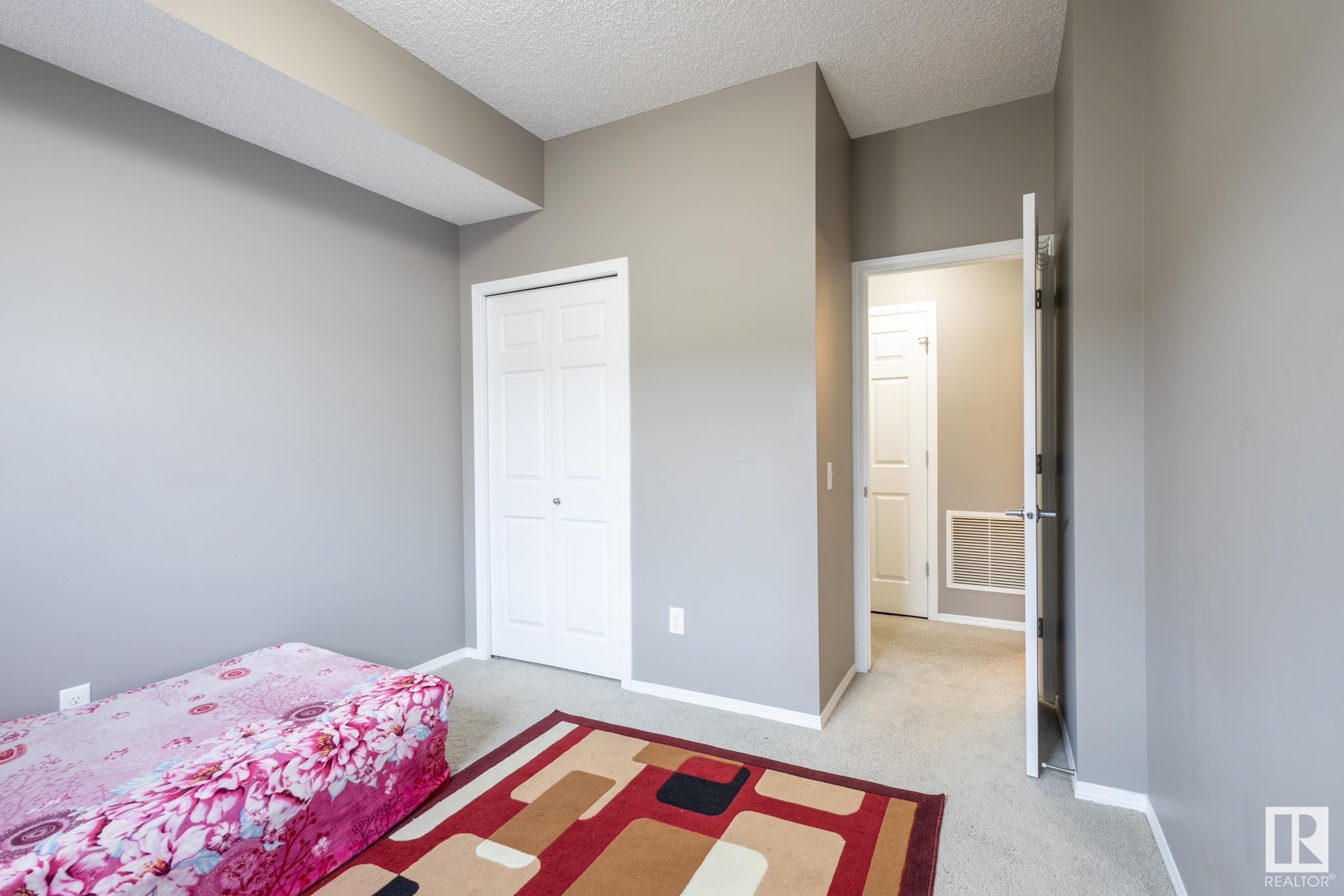      #17 6520 2 AV SW SW , Edmonton,  ,T6X 1X4 ;  Listing Number: MLS E4418885
