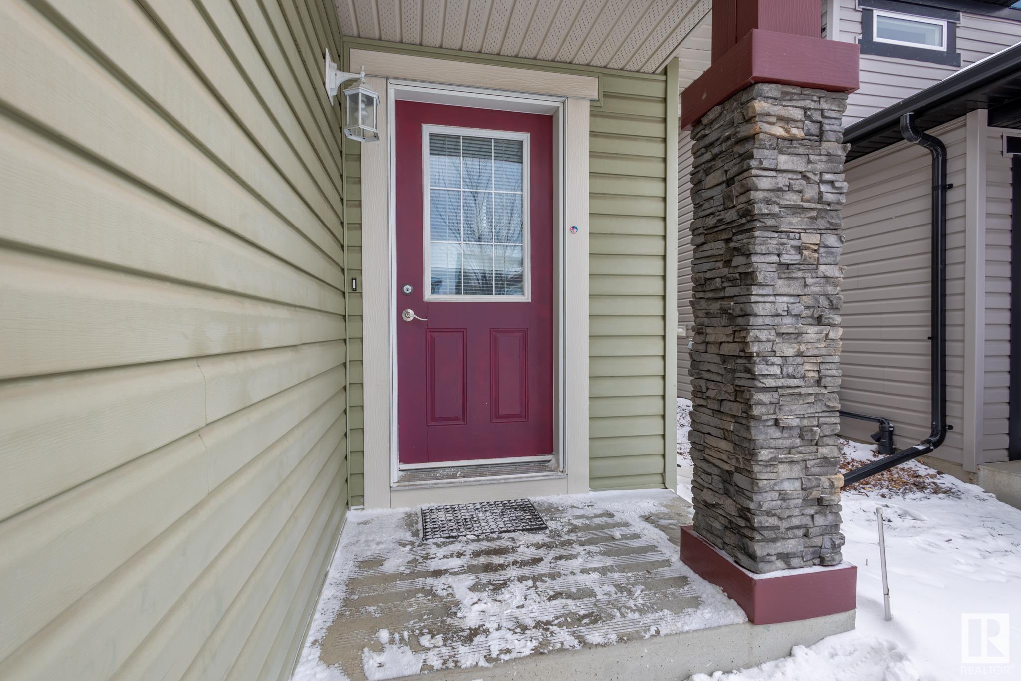      #17 6520 2 AV SW SW , Edmonton,  ,T6X 1X4 ;  Listing Number: MLS E4418885