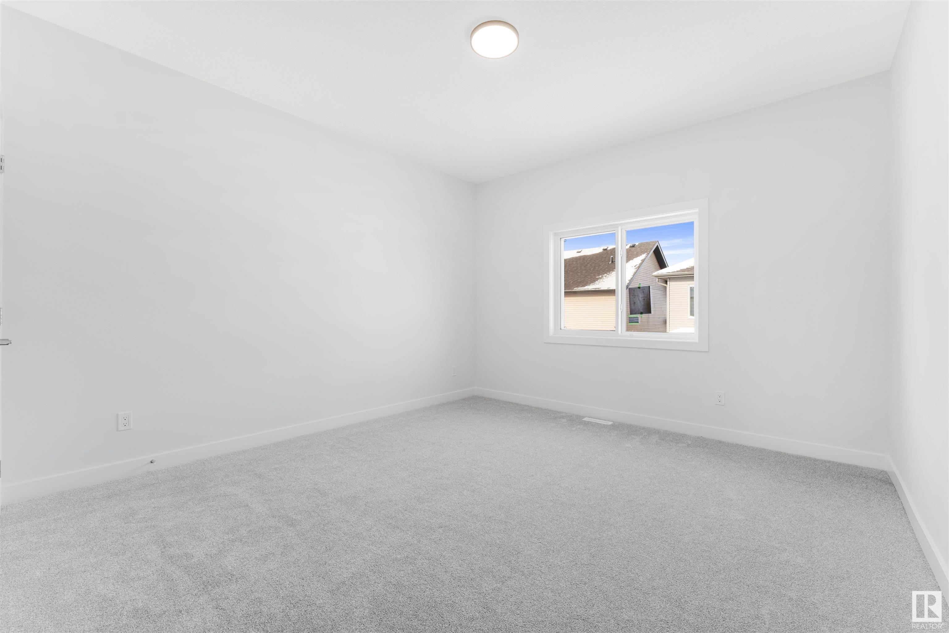      1424 11 AV NW , Edmonton,  ,T6T 2W4 ;  Listing Number: MLS E4418888