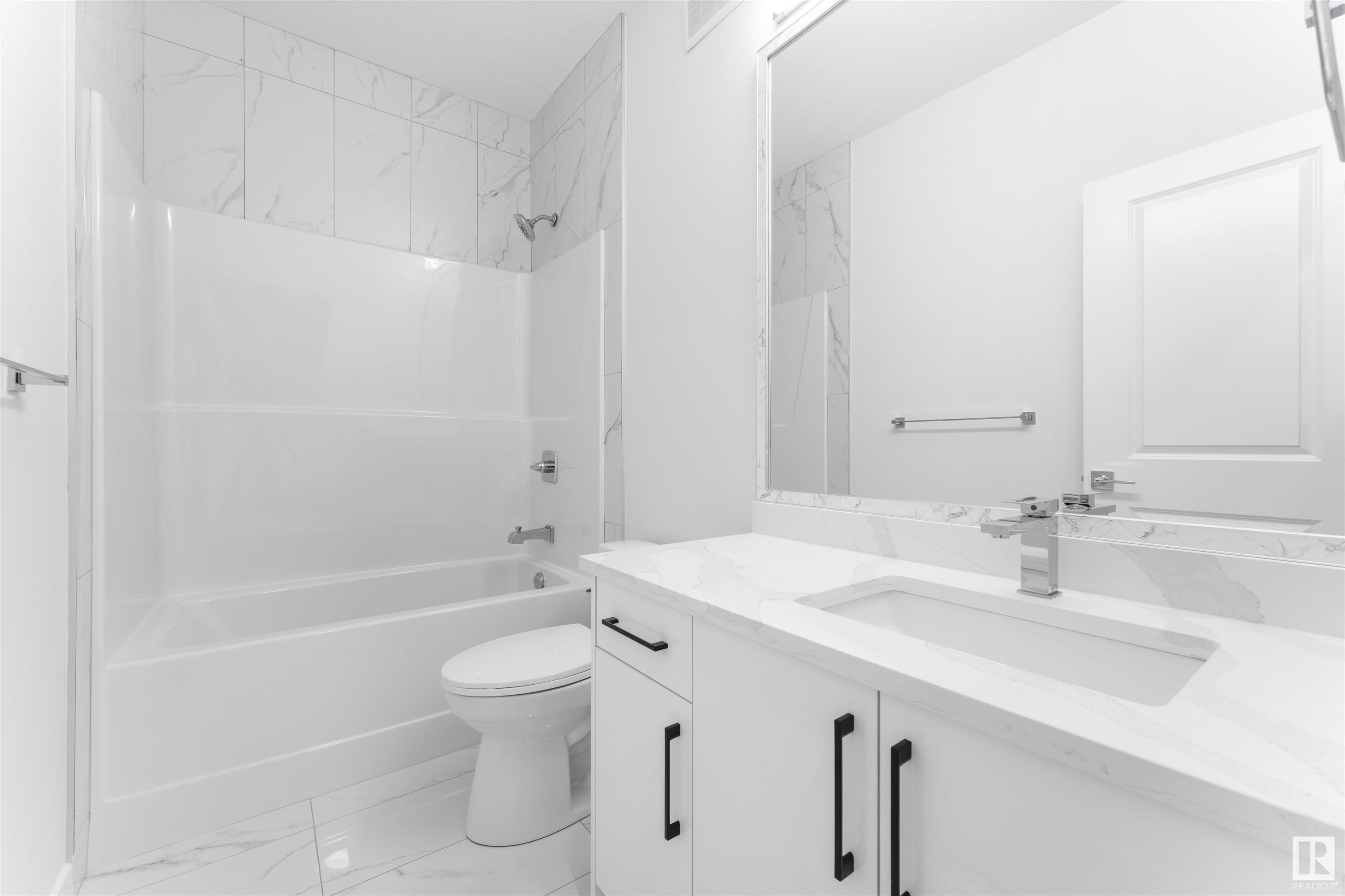      1424 11 AV NW , Edmonton,  ,T6T 2W4 ;  Listing Number: MLS E4418888