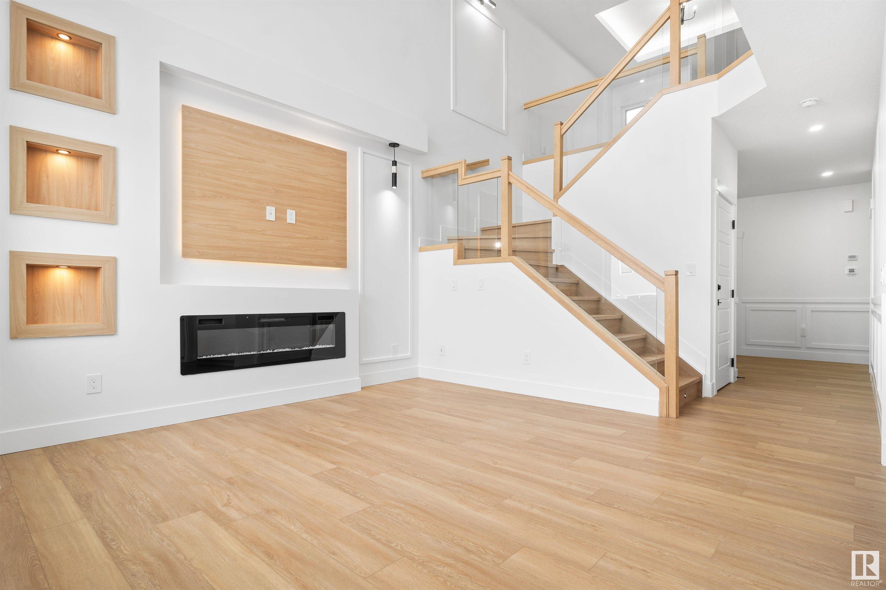      708 30 AV NW , Edmonton,  ,T6T 2V3 ;  Listing Number: MLS E4418891