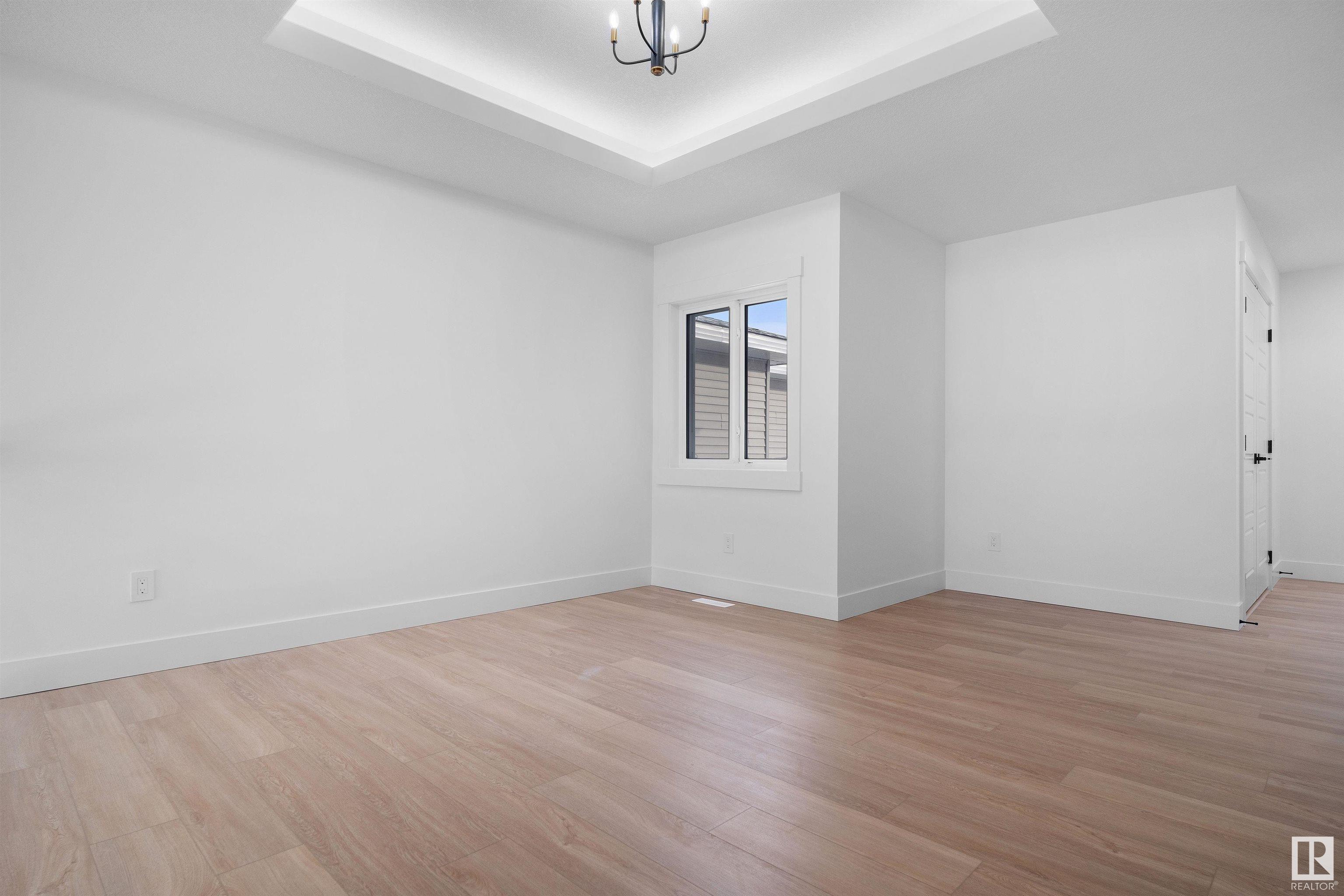      708 30 AV NW , Edmonton,  ,T6T 2V3 ;  Listing Number: MLS E4418891