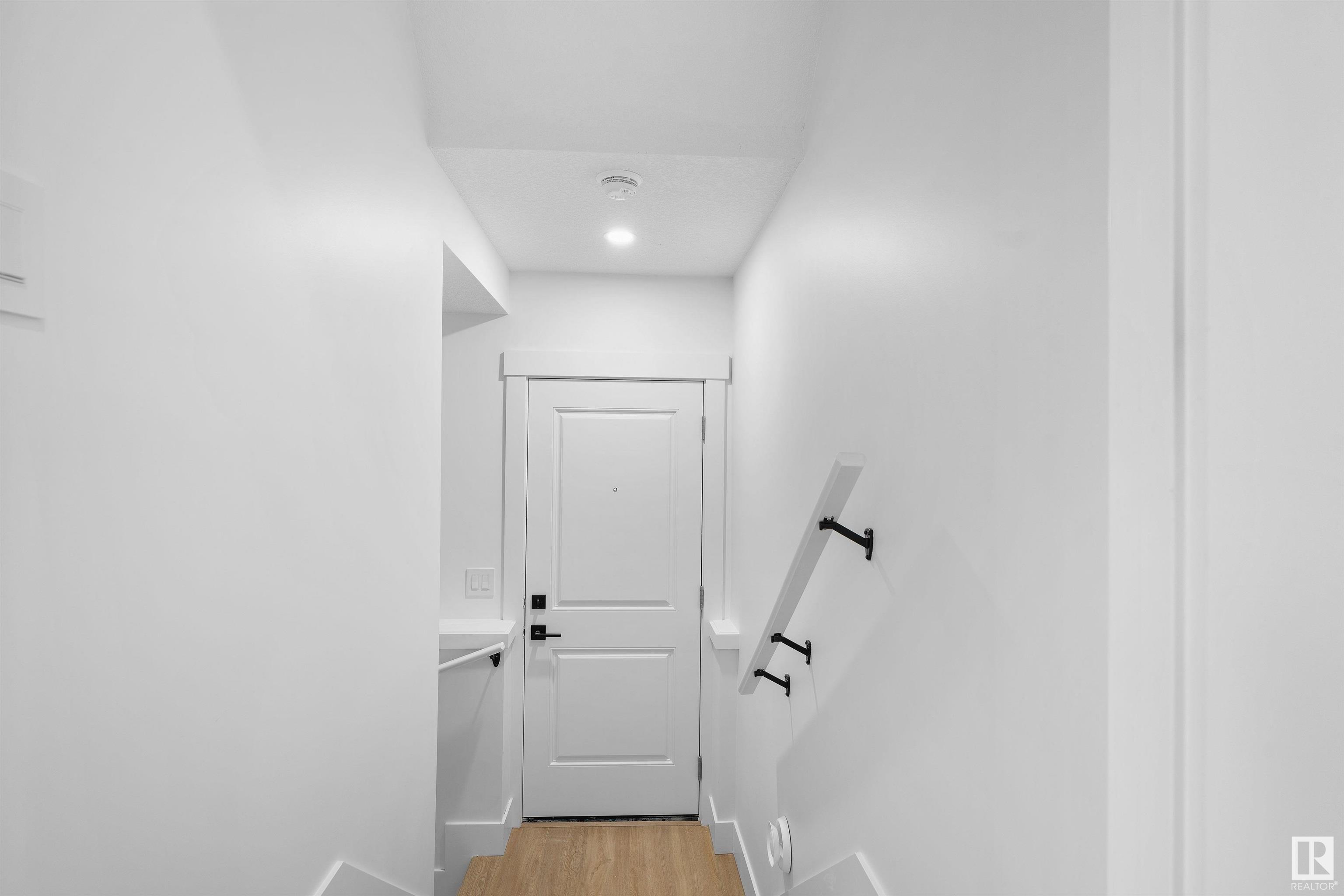      708 30 AV NW , Edmonton,  ,T6T 2V3 ;  Listing Number: MLS E4418891