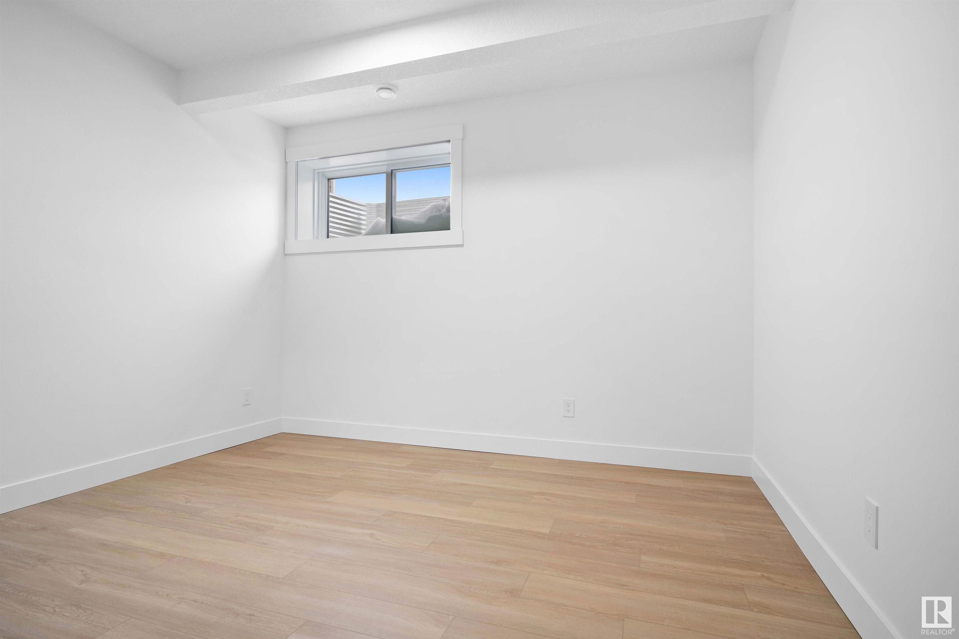      708 30 AV NW , Edmonton,  ,T6T 2V3 ;  Listing Number: MLS E4418891