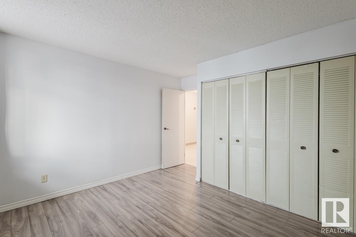      #604 10175 109 ST NW , Edmonton,  ,T5J 3P2 ;  Listing Number: MLS E4418895