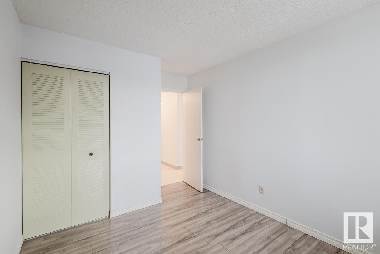     #604 10175 109 ST NW , Edmonton,  ,T5J 3P2 ;  Listing Number: MLS E4418895