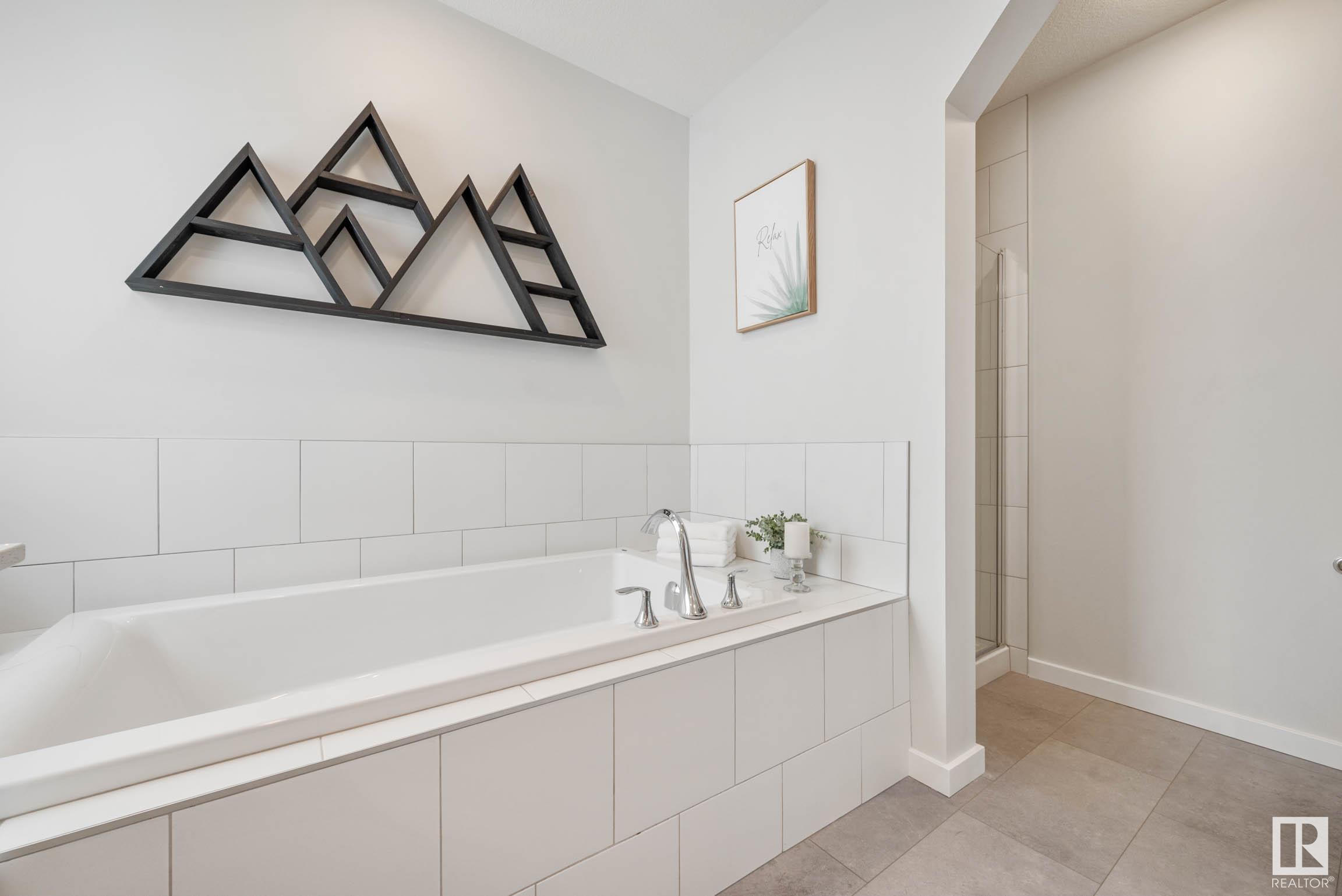      20003 26 AV NW , Edmonton,  ,T6M 1K3 ;  Listing Number: MLS E4418901