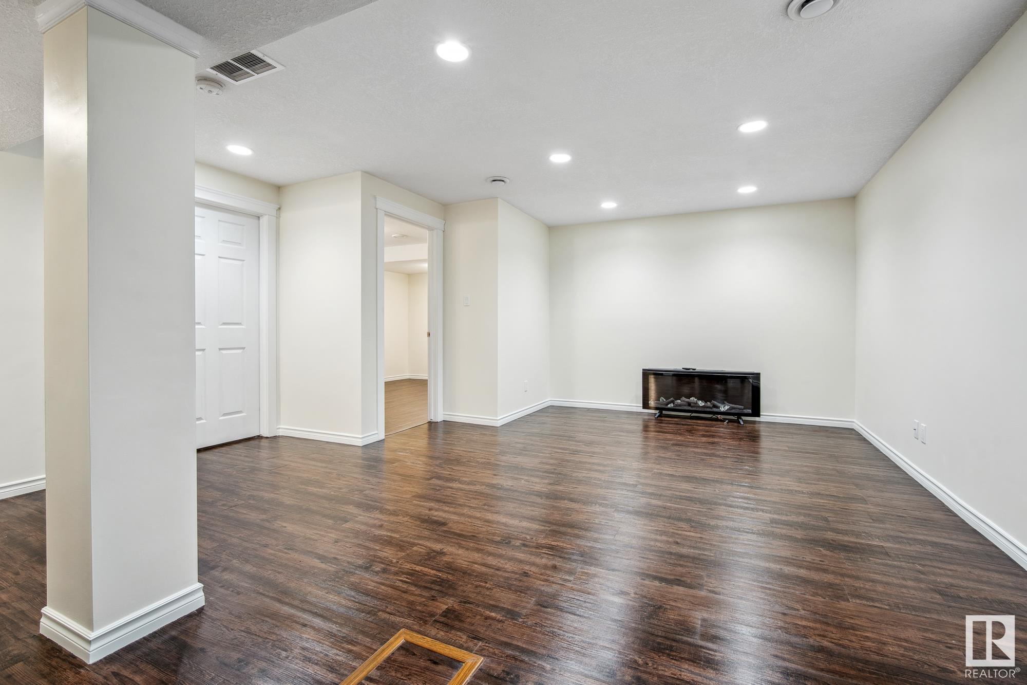      1511 165 ST SW , Edmonton,  ,T6W 2Z7 ;  Listing Number: MLS E4418904