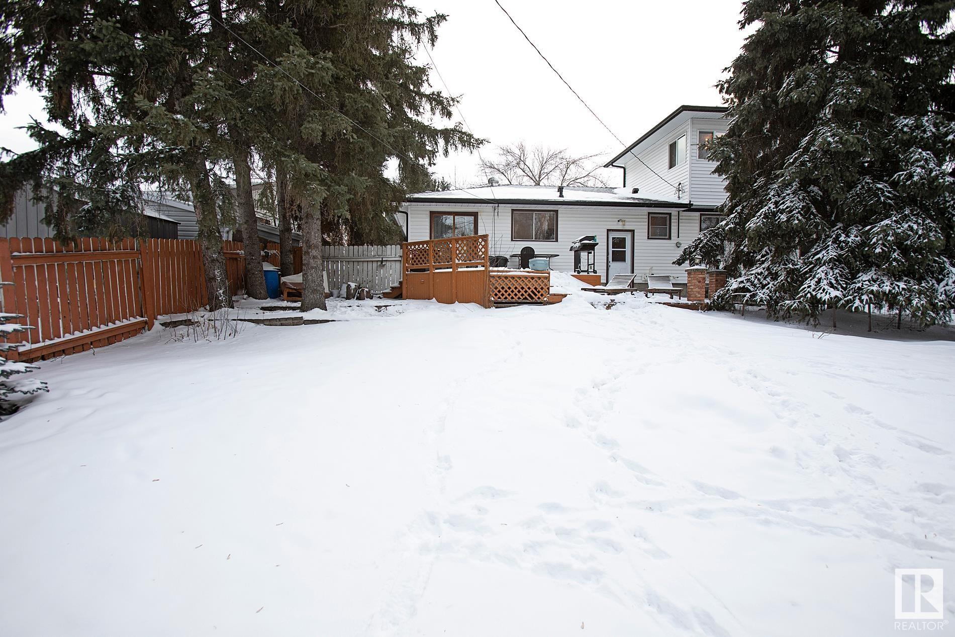      68 PINE ST , Sherwood Park,  ,T8A 1S7 ;  Listing Number: MLS E4418906