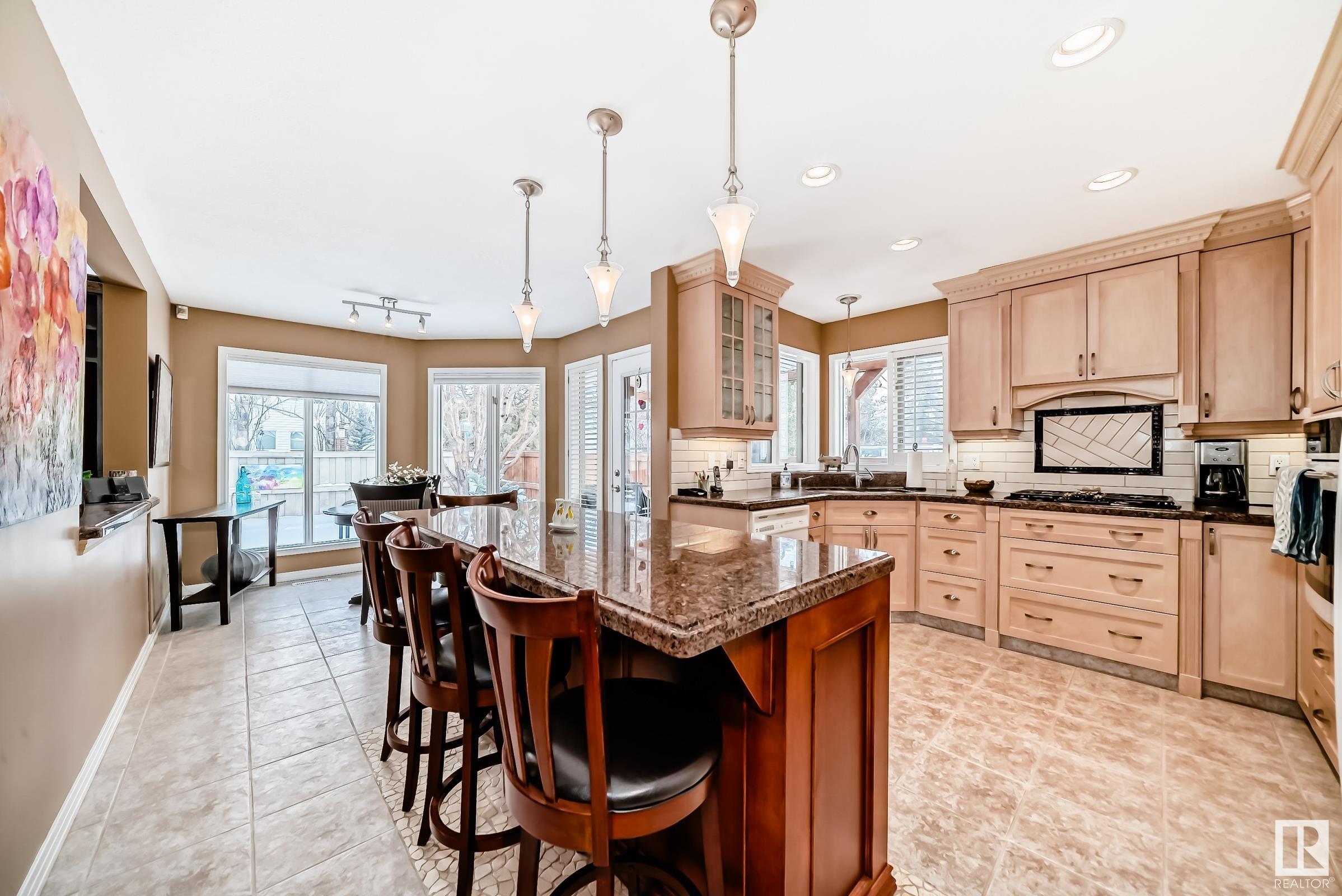      3 ESSEX CL , St. Albert,  ,T8N 5T1 ;  Listing Number: MLS E4418908
