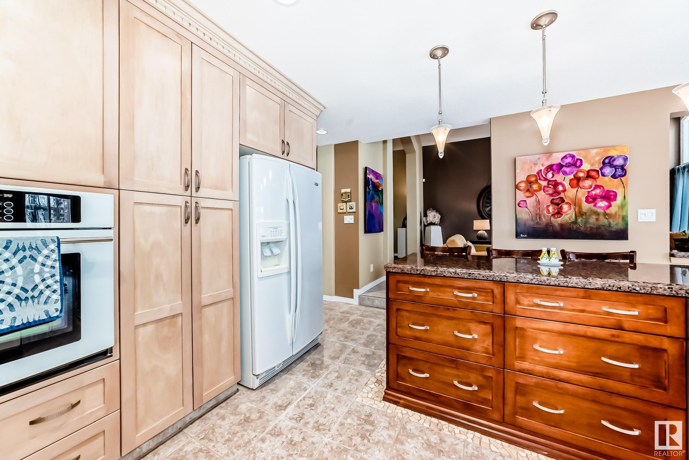      3 ESSEX CL , St. Albert,  ,T8N 5T1 ;  Listing Number: MLS E4418908