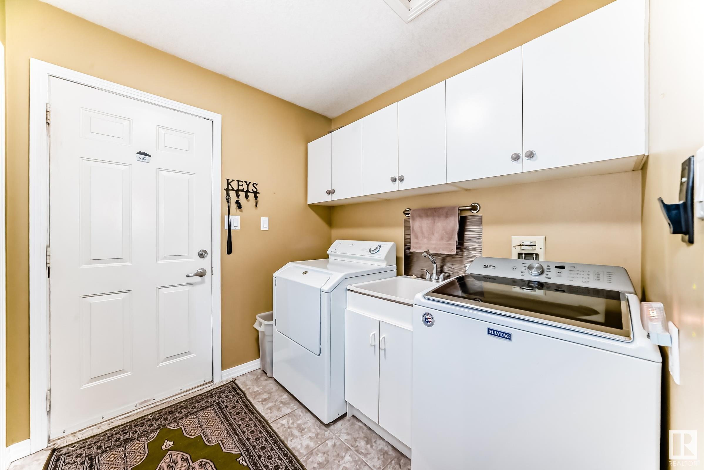      3 ESSEX CL , St. Albert,  ,T8N 5T1 ;  Listing Number: MLS E4418908