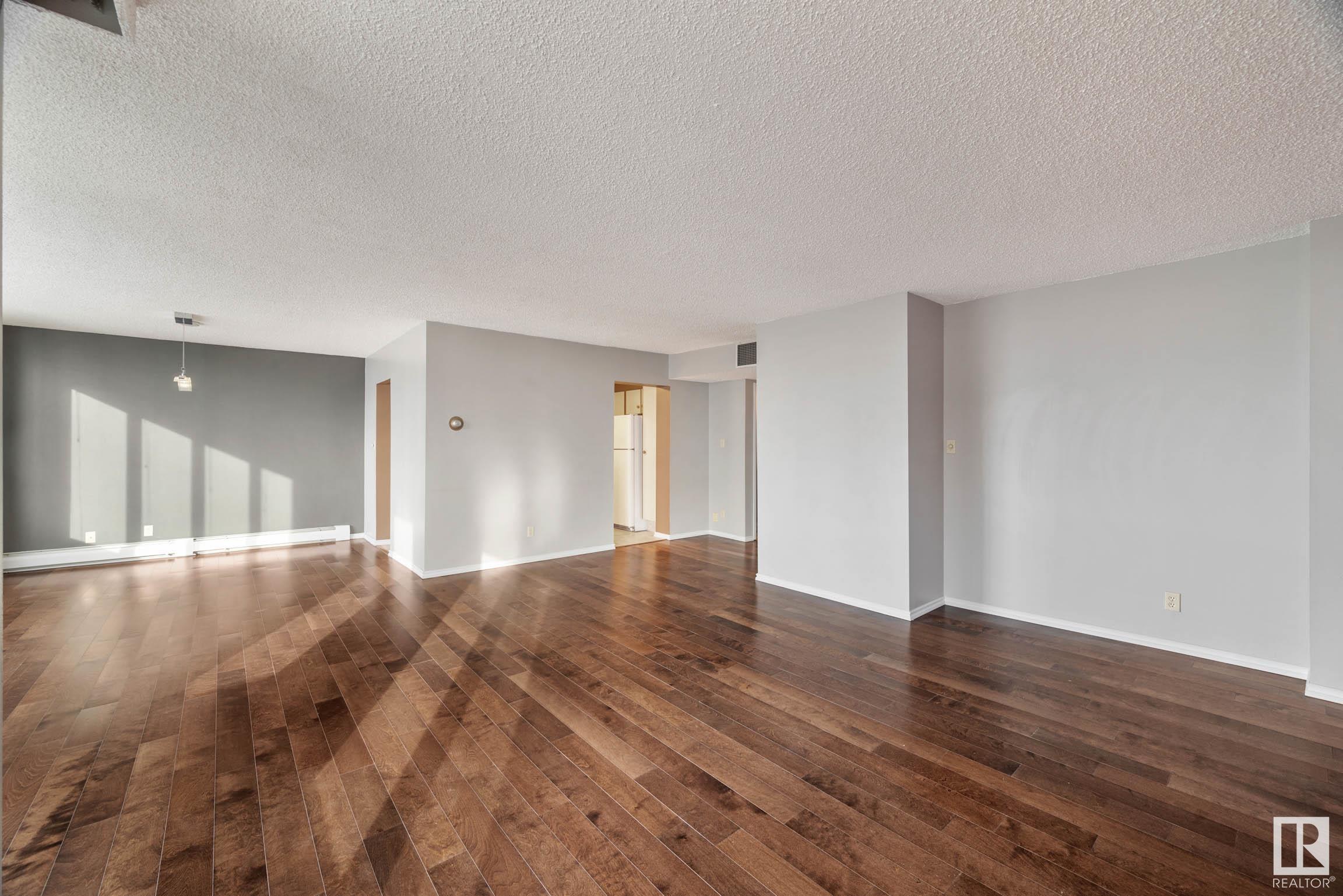      #705 8340 JASPER AV NW , Edmonton,  ,T5H 4C6 ;  Listing Number: MLS E4418912
