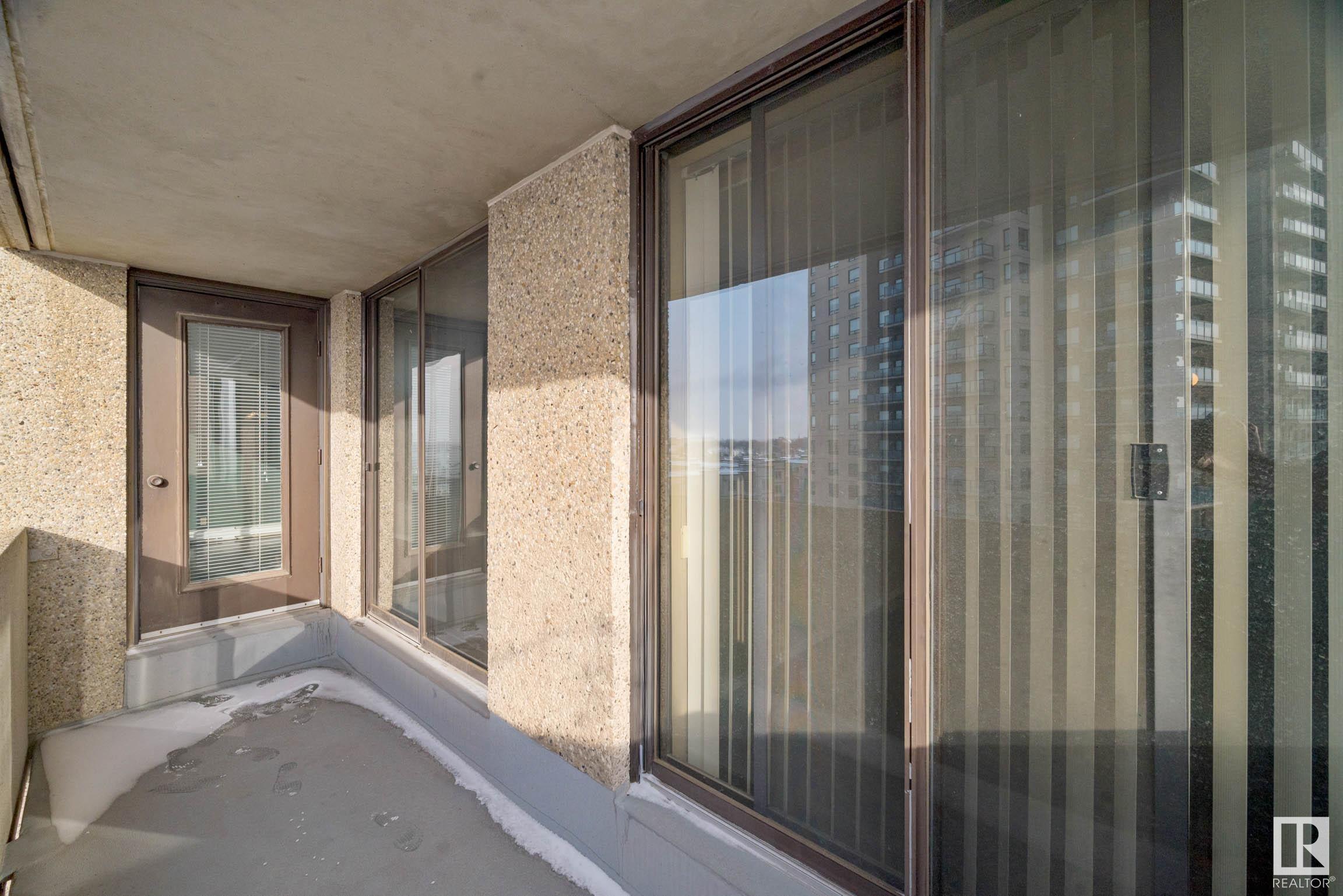      #705 8340 JASPER AV NW , Edmonton,  ,T5H 4C6 ;  Listing Number: MLS E4418912