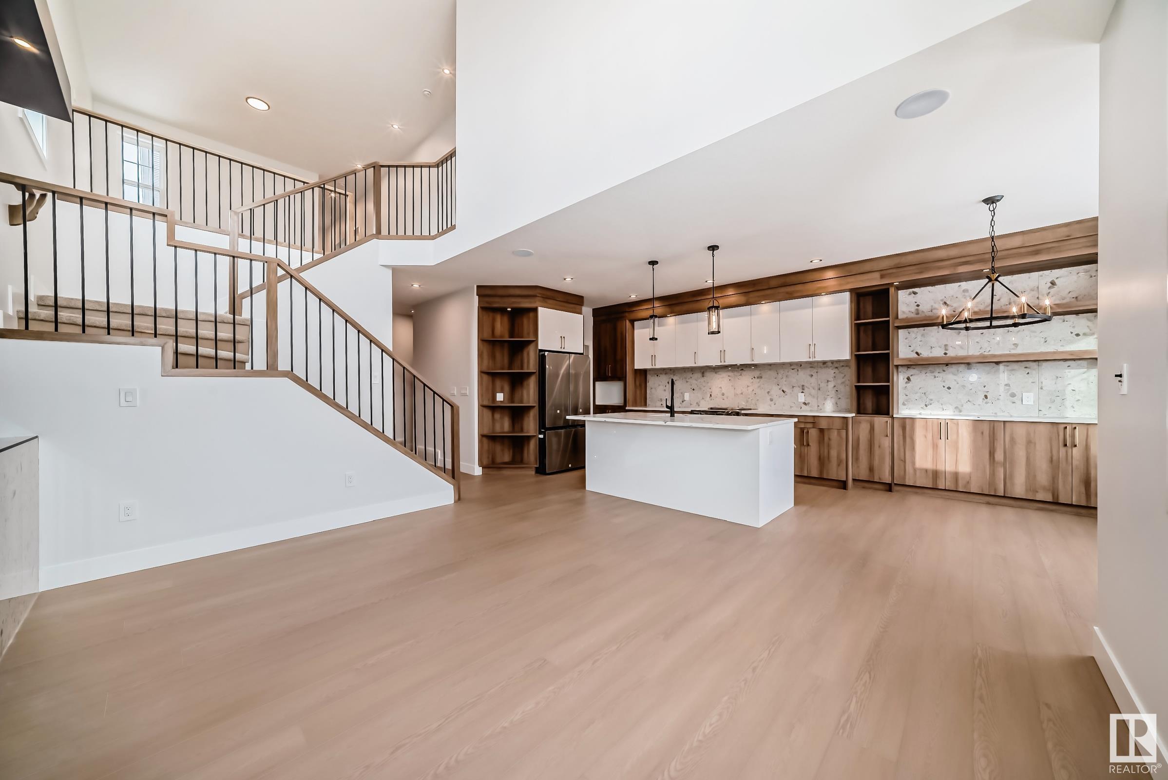      28 ASHBURY CR , Spruce Grove,  ,T7X 3C6 ;  Listing Number: MLS E4418916