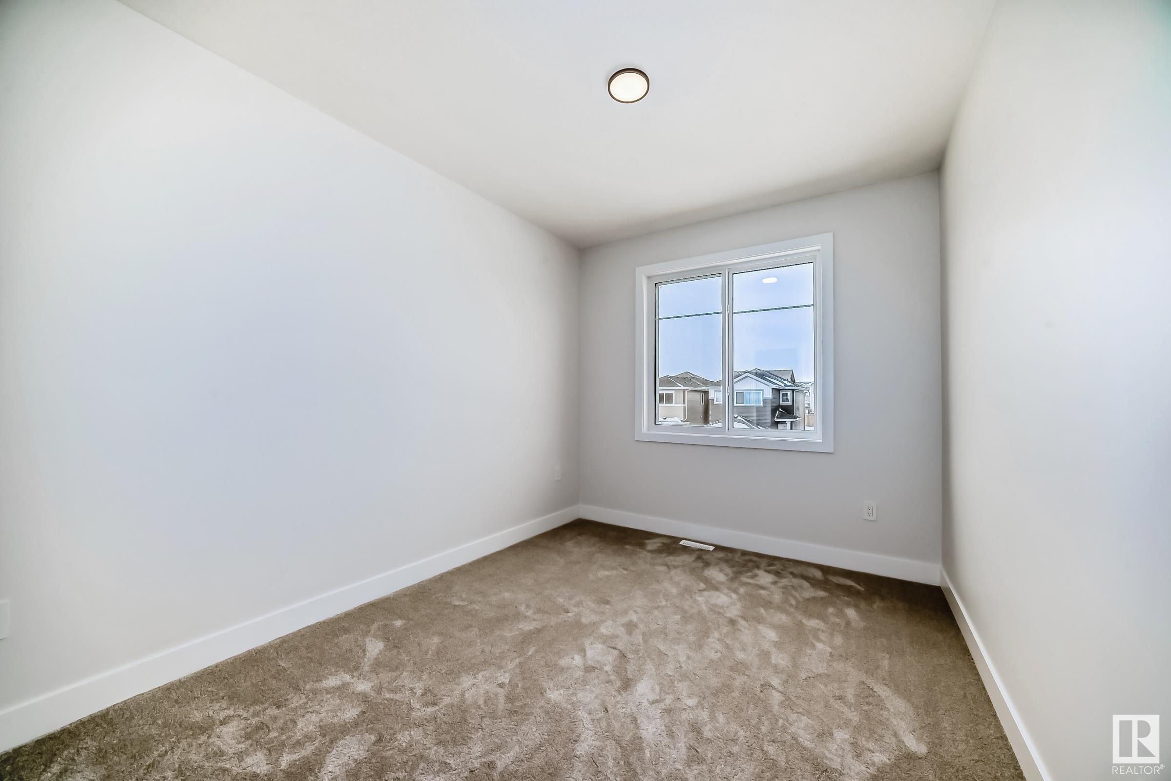      28 ASHBURY CR , Spruce Grove,  ,T7X 3C6 ;  Listing Number: MLS E4418916