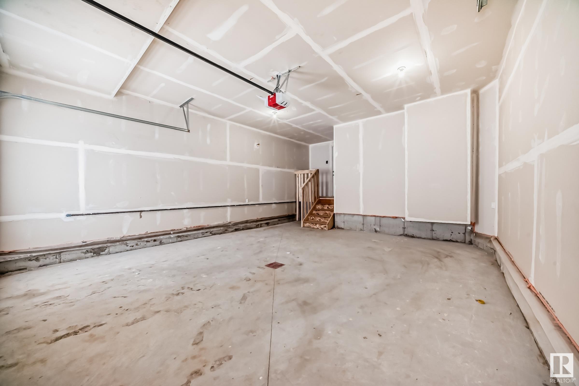      28 ASHBURY CR , Spruce Grove,  ,T7X 3C6 ;  Listing Number: MLS E4418916