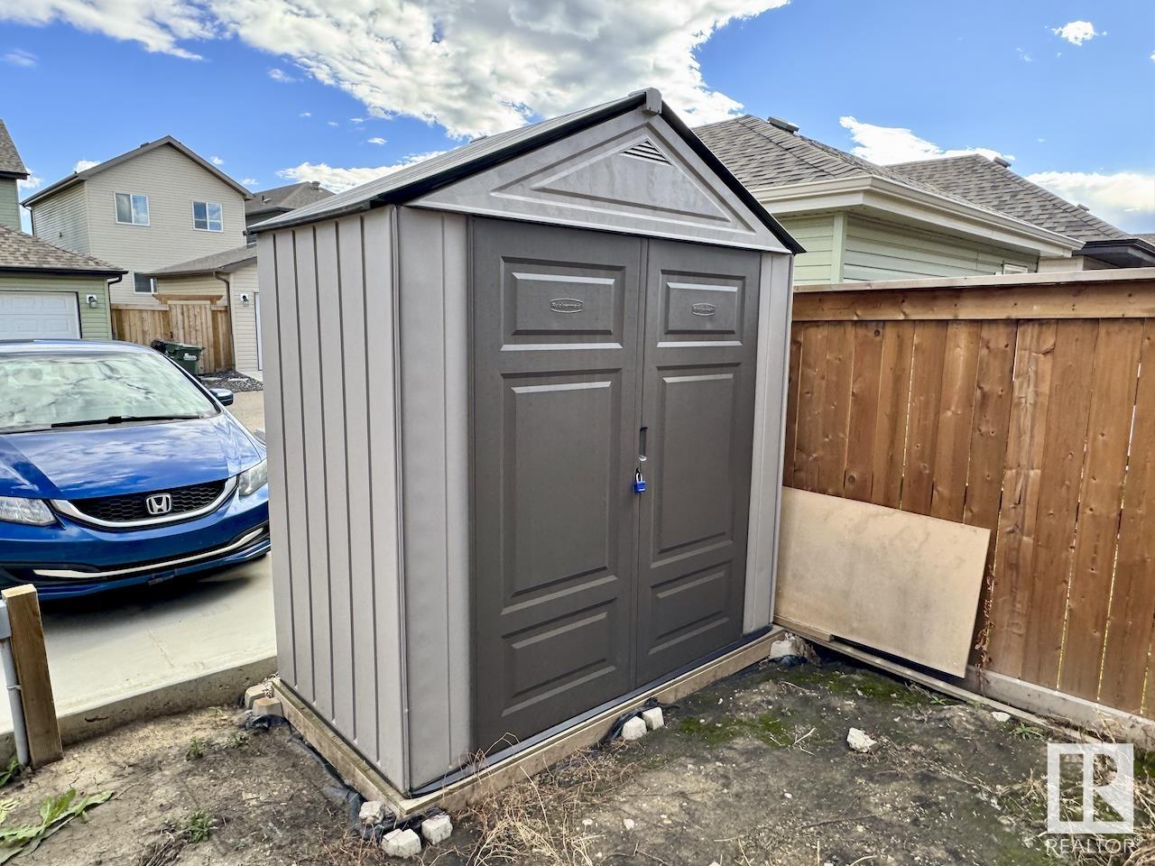      113 SENTRY WY , Sherwood Park,  ,T8H 1B1 ;  Listing Number: MLS E4418919