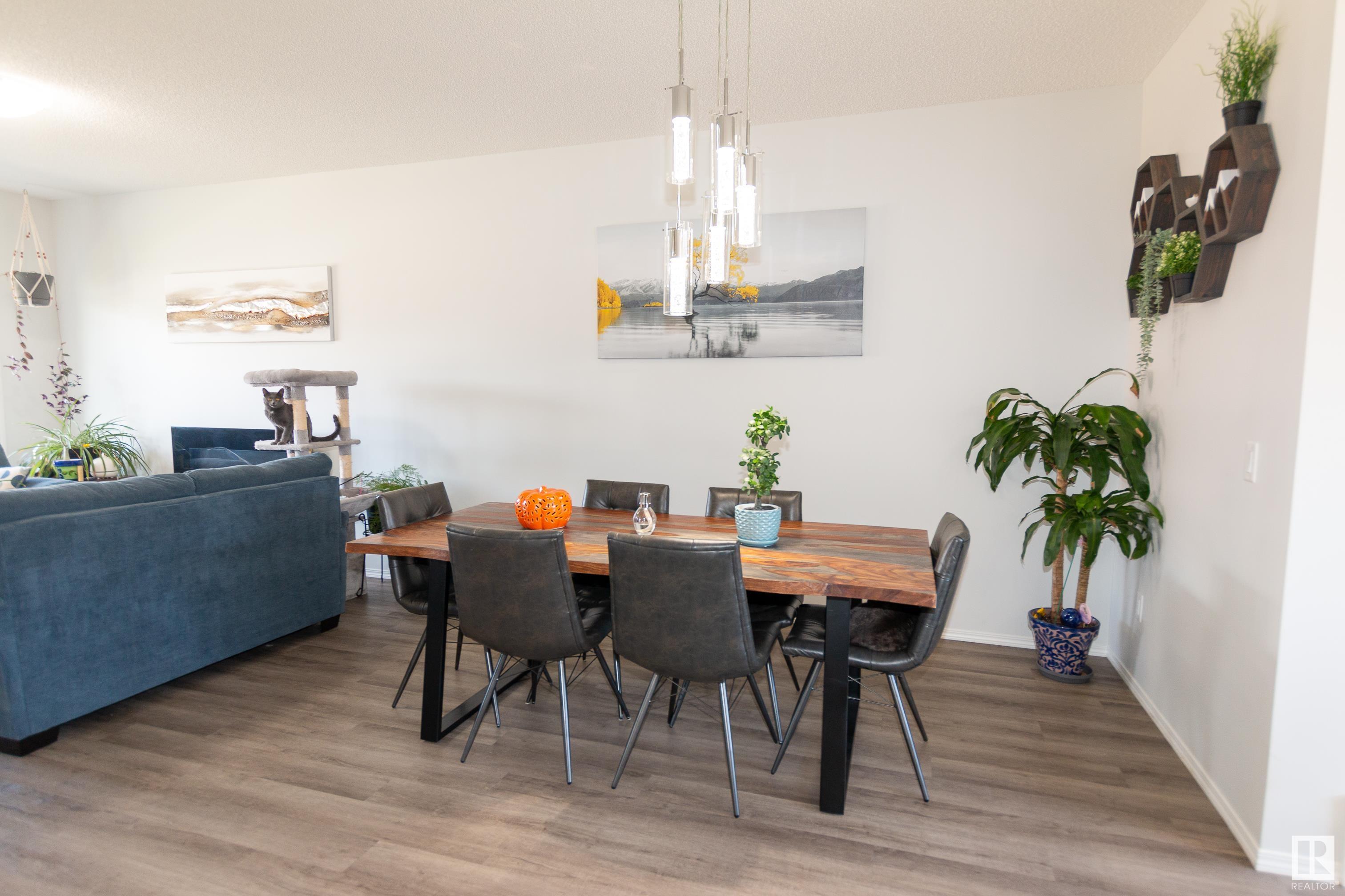      113 SENTRY WY , Sherwood Park,  ,T8H 1B1 ;  Listing Number: MLS E4418919