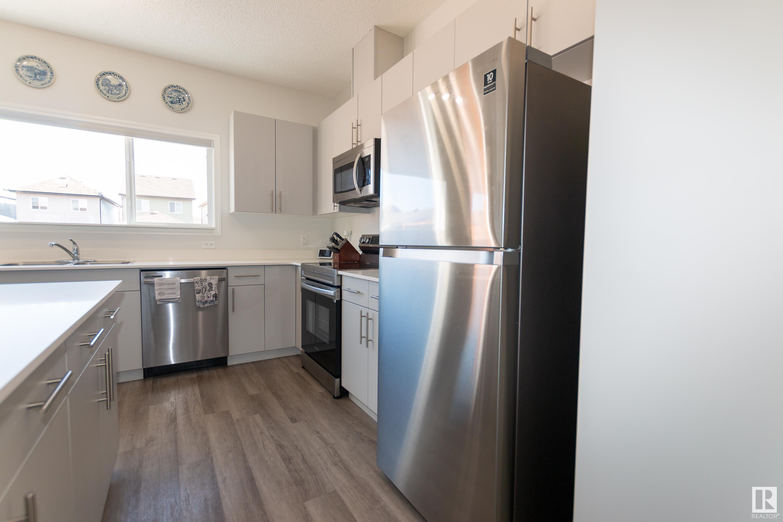      113 SENTRY WY , Sherwood Park,  ,T8H 1B1 ;  Listing Number: MLS E4418919
