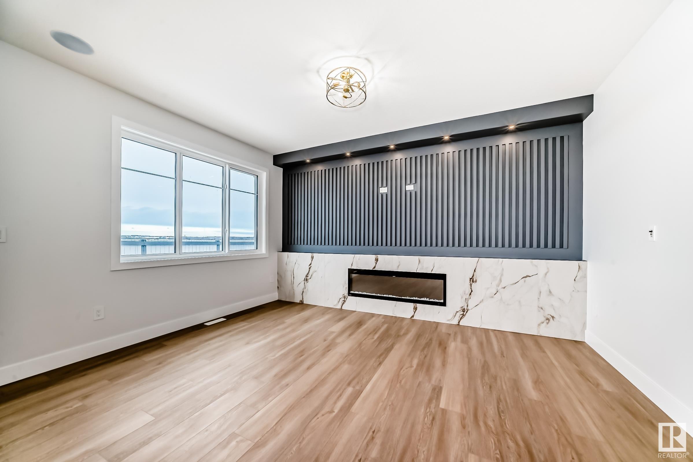      61 ASHBURY CR , Spruce Grove,  ,T7X 3C6 ;  Listing Number: MLS E4418922