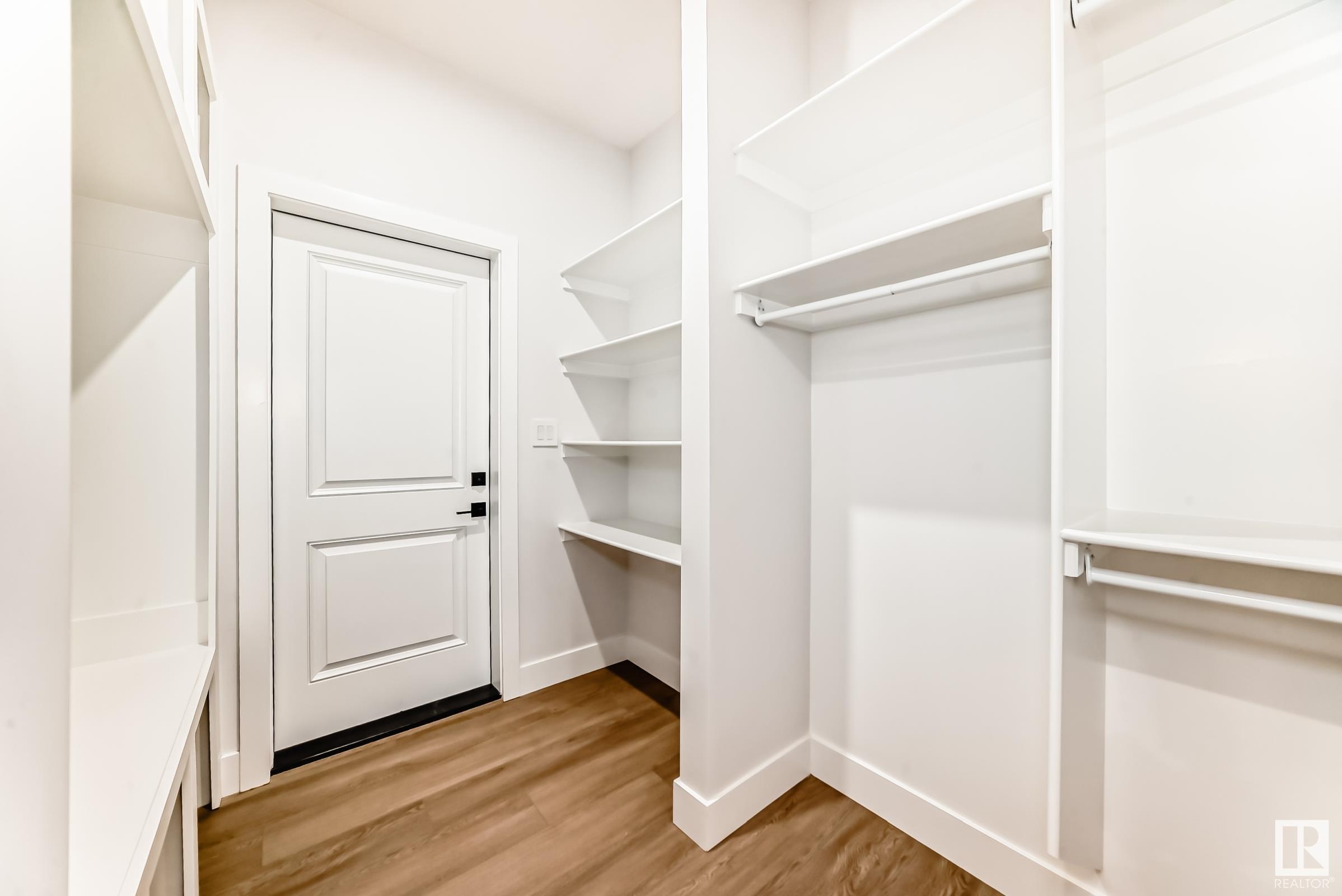      61 ASHBURY CR , Spruce Grove,  ,T7X 3C6 ;  Listing Number: MLS E4418922