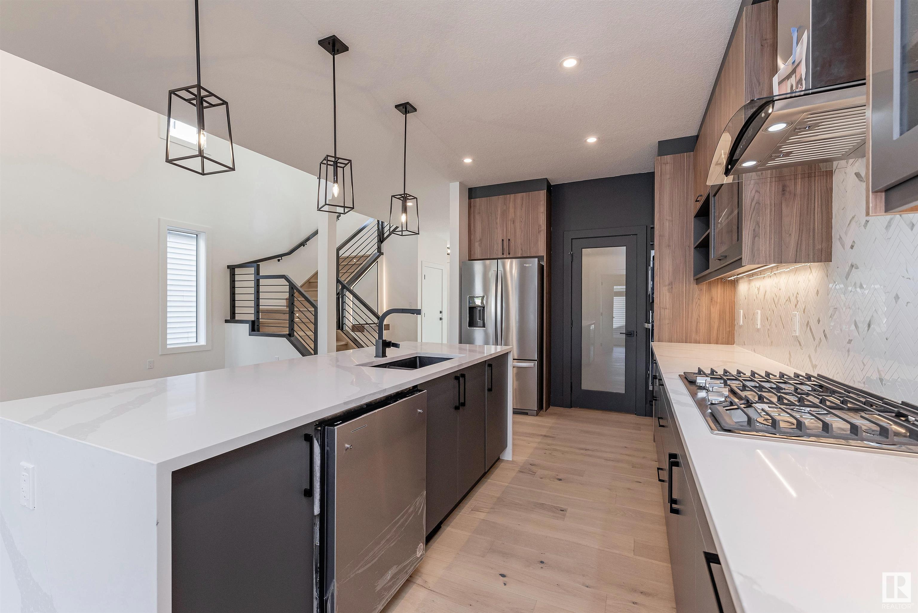      10454 142 ST NW , Edmonton,  ,T5N 2P2 ;  Listing Number: MLS E4418933
