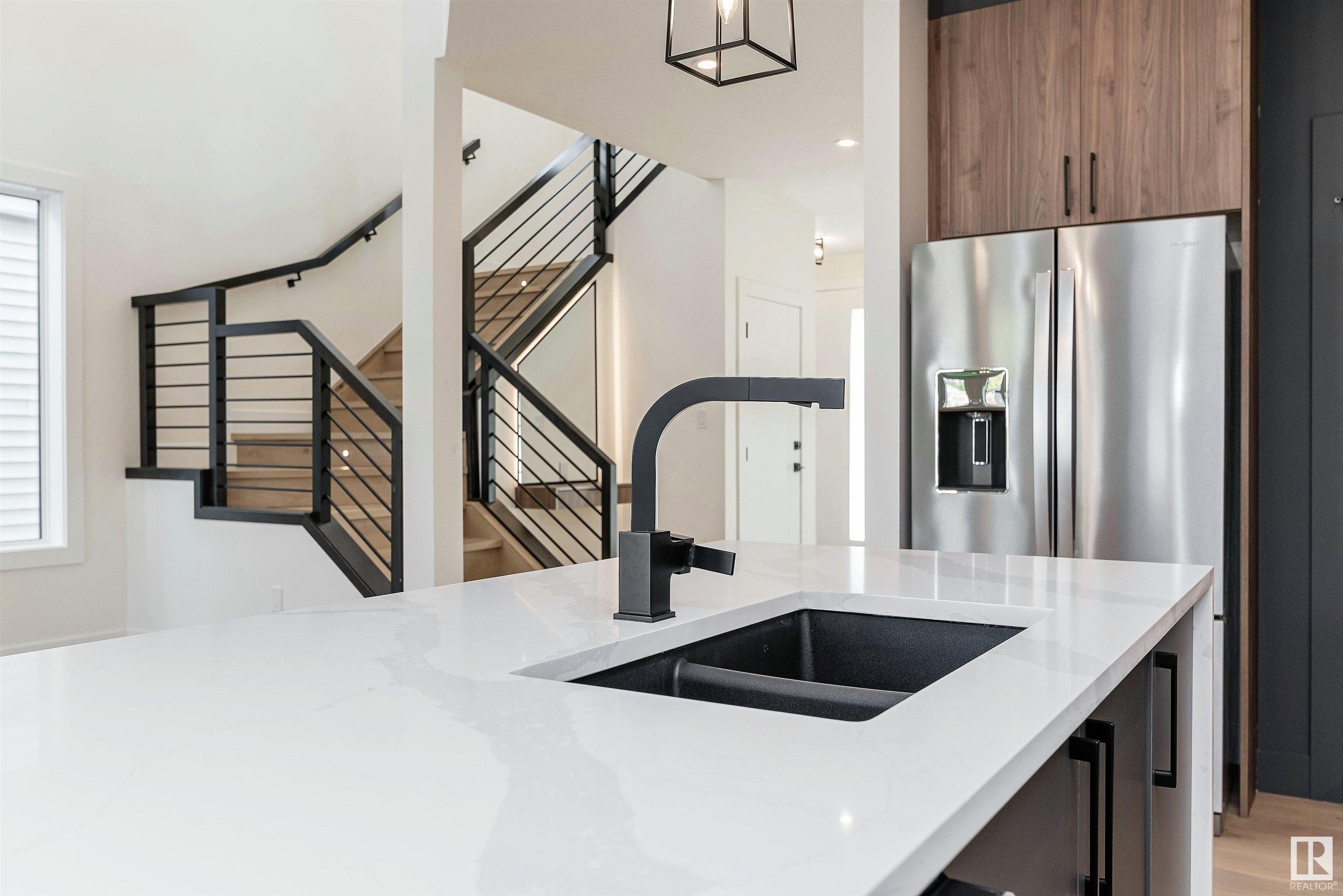      10454 142 ST NW , Edmonton,  ,T5N 2P2 ;  Listing Number: MLS E4418933