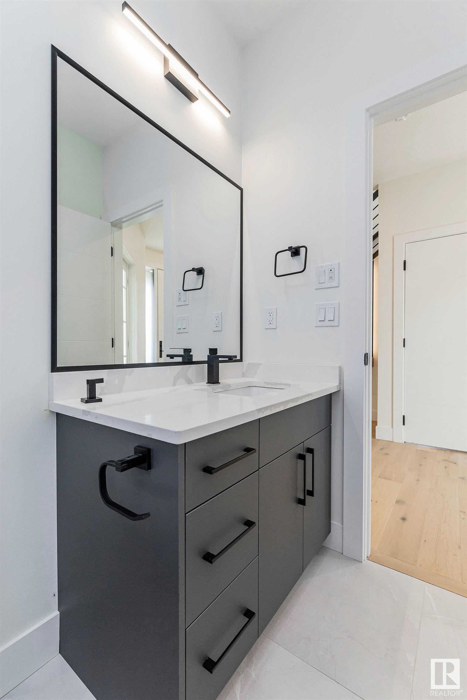      10454 142 ST NW , Edmonton,  ,T5N 2P2 ;  Listing Number: MLS E4418933