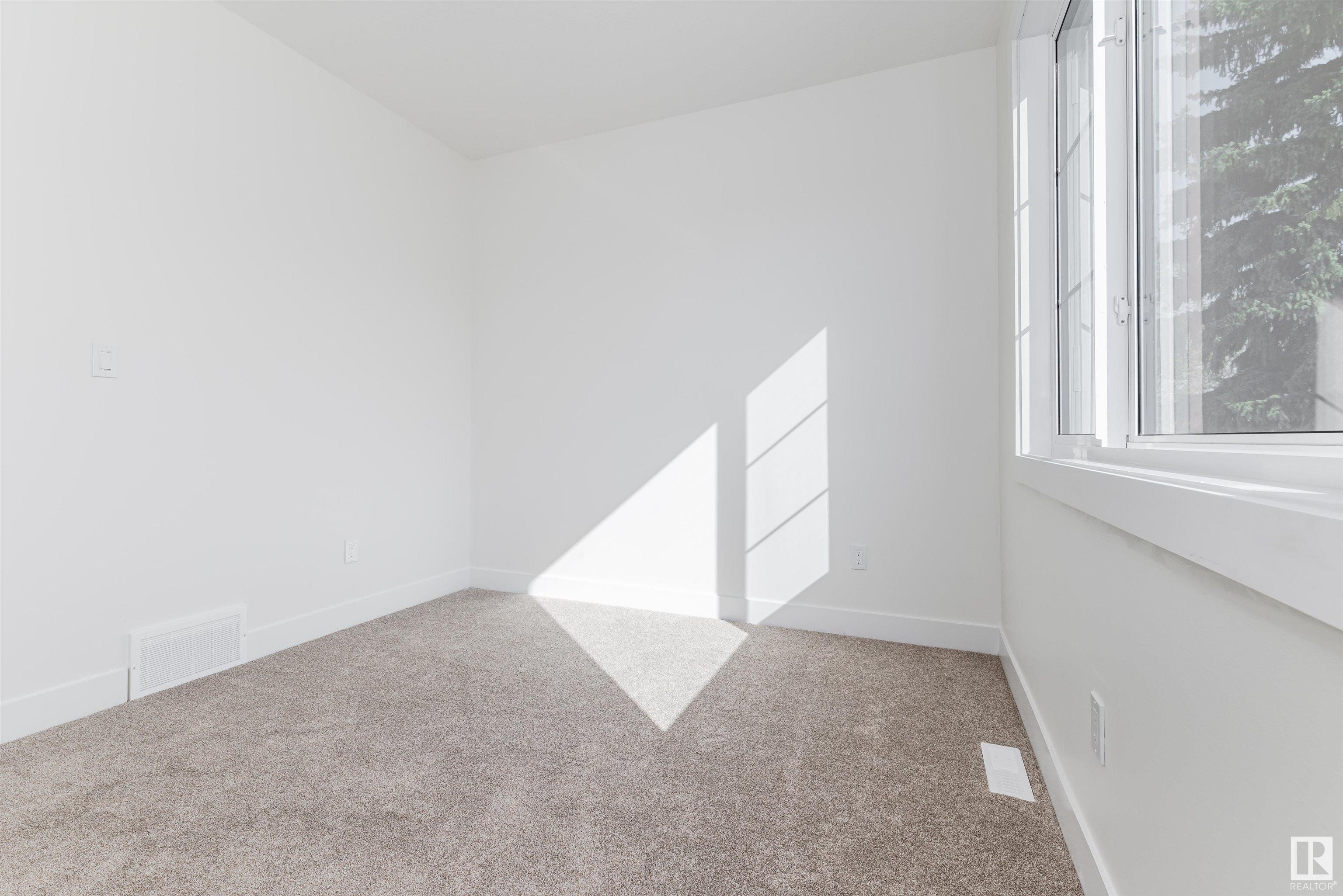      10454 142 ST NW , Edmonton,  ,T5N 2P2 ;  Listing Number: MLS E4418933