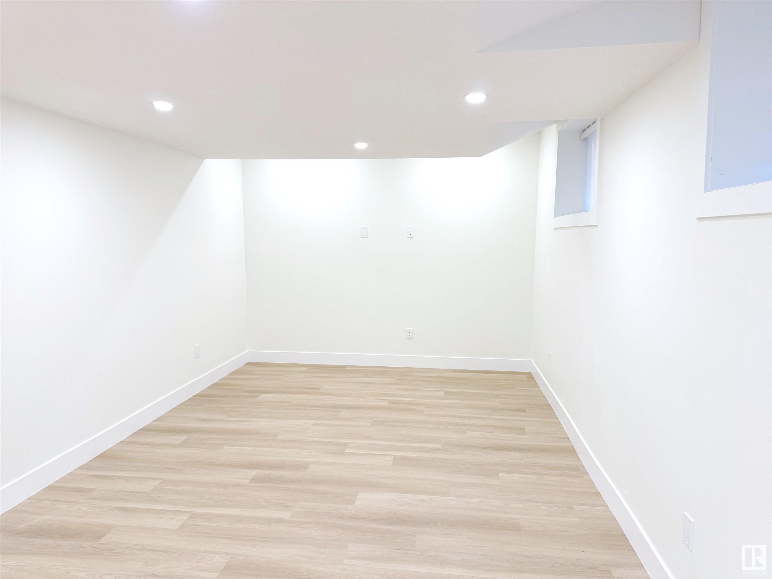      10454 142 ST NW , Edmonton,  ,T5N 2P2 ;  Listing Number: MLS E4418933