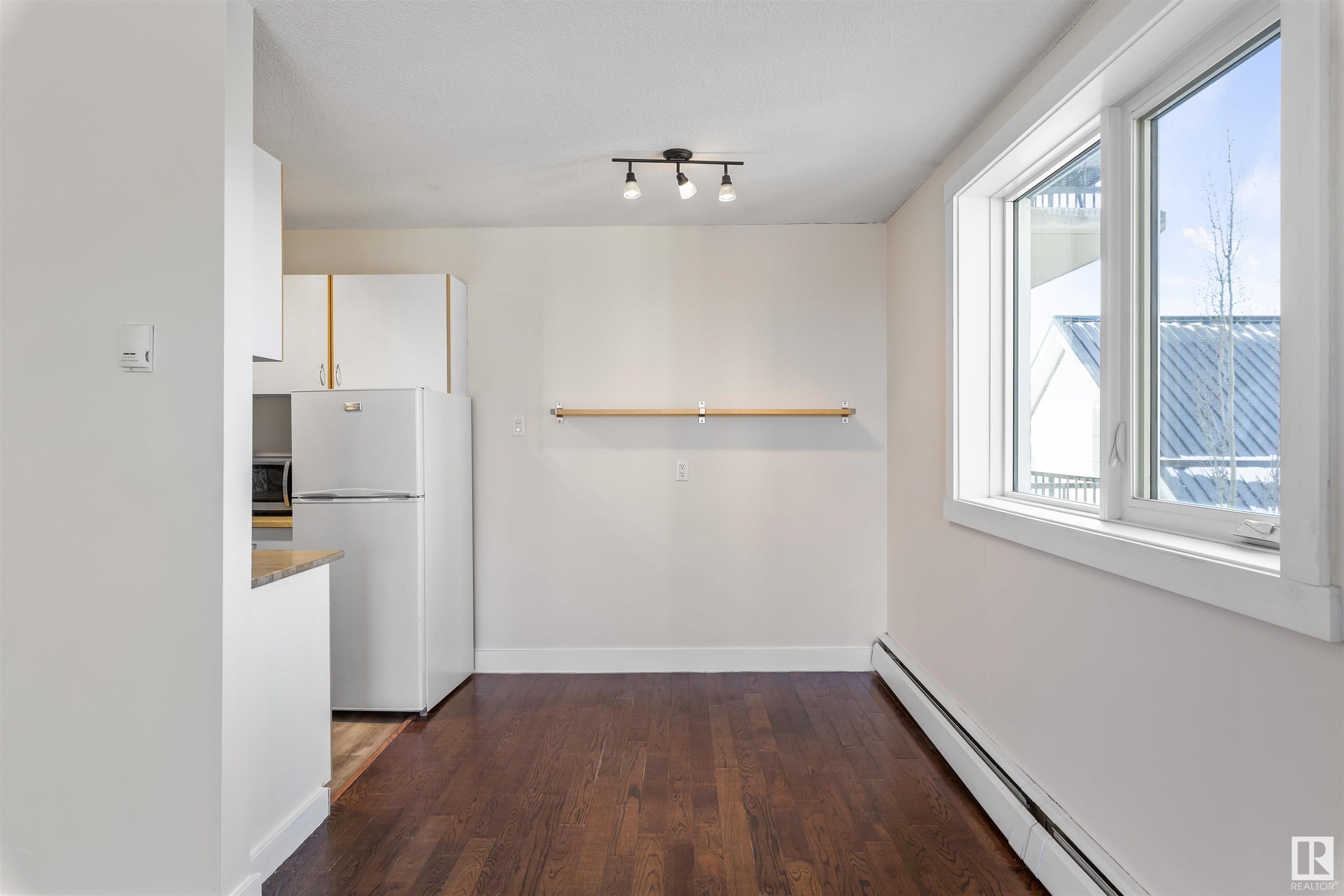      #307 9028 JASPER AV NW , Edmonton,  ,T5H 3Y6 ;  Listing Number: MLS E4418936