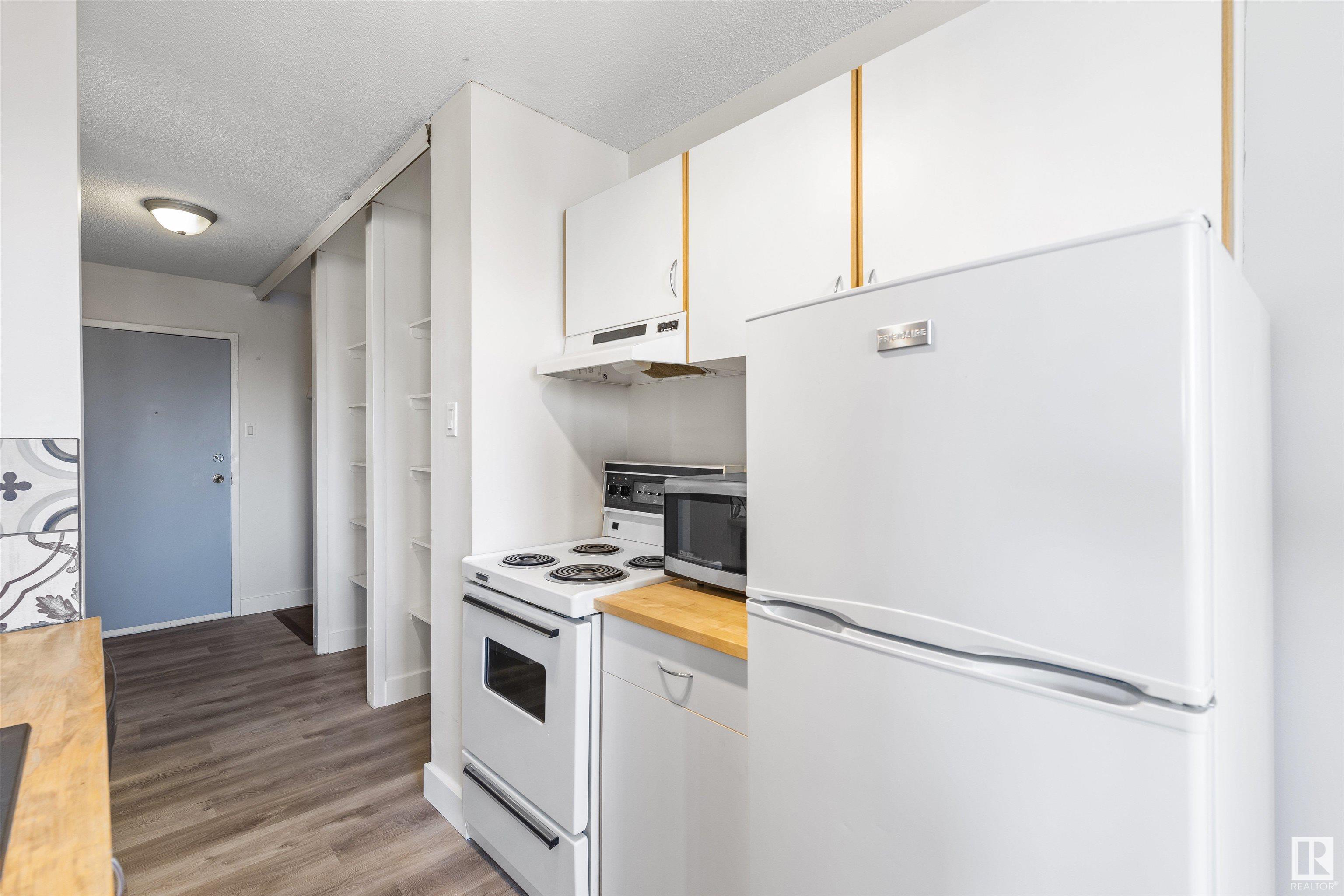      #307 9028 JASPER AV NW , Edmonton,  ,T5H 3Y6 ;  Listing Number: MLS E4418936
