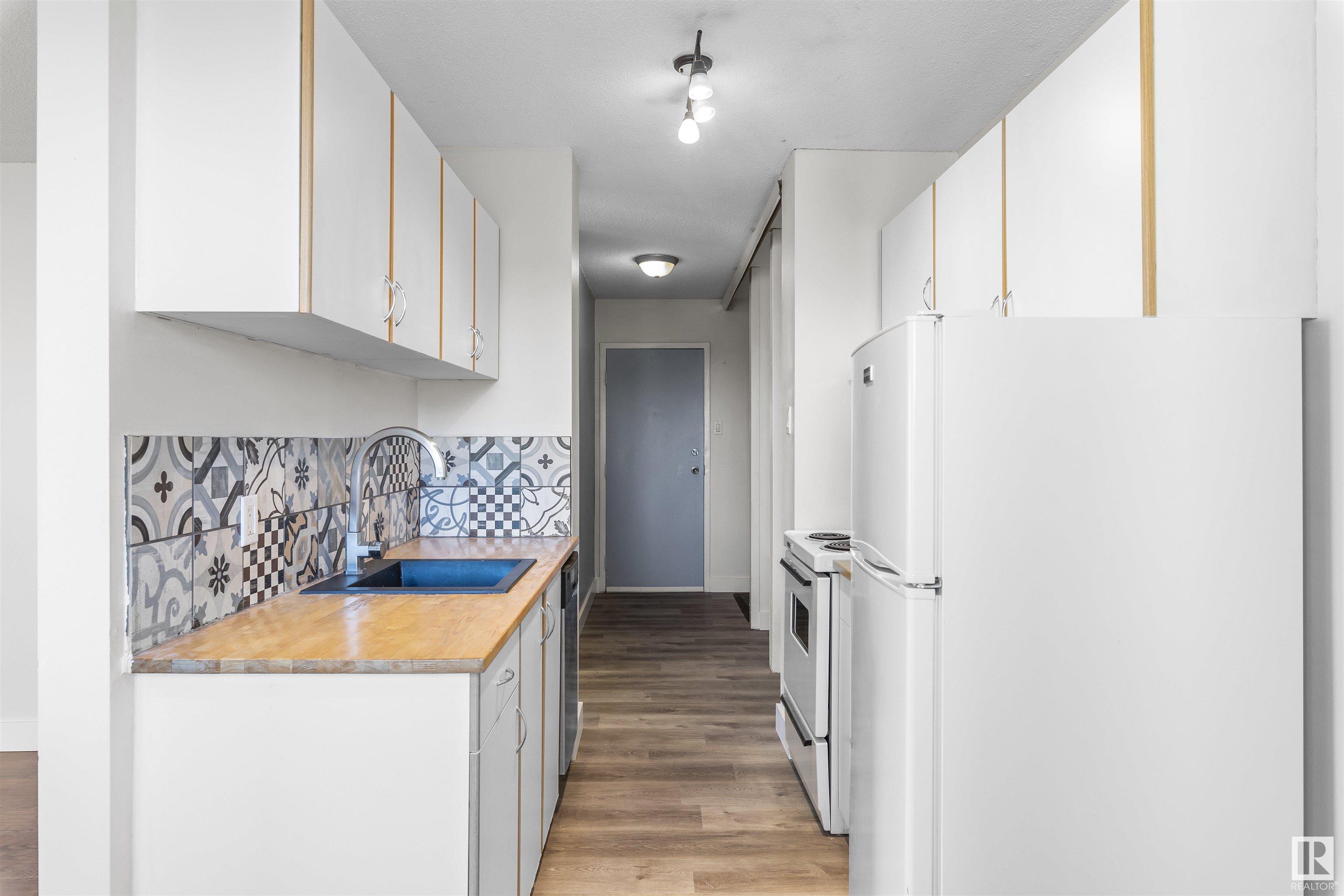      #307 9028 JASPER AV NW , Edmonton,  ,T5H 3Y6 ;  Listing Number: MLS E4418936