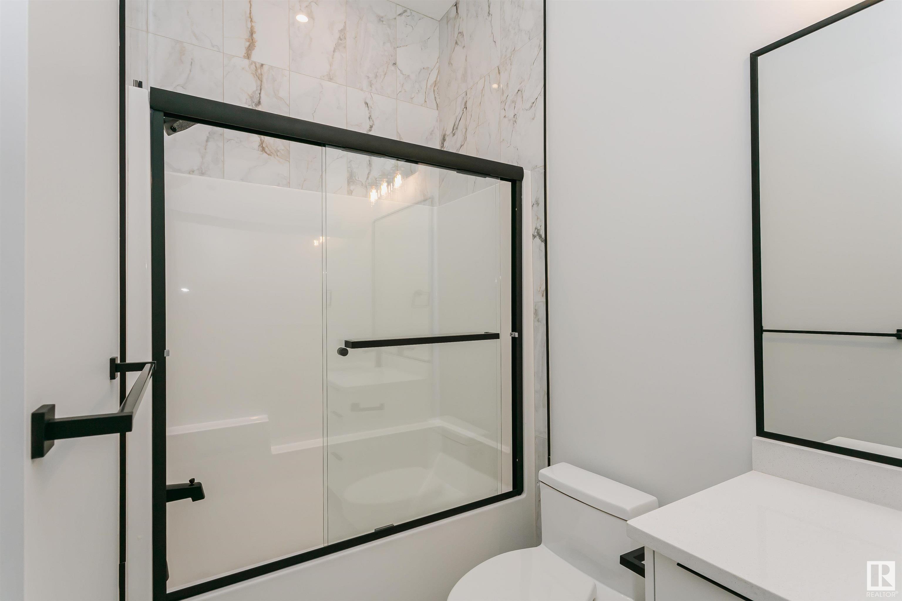      162 EDGEWATER CI , Leduc,  ,T9E 1K5 ;  Listing Number: MLS E4418943