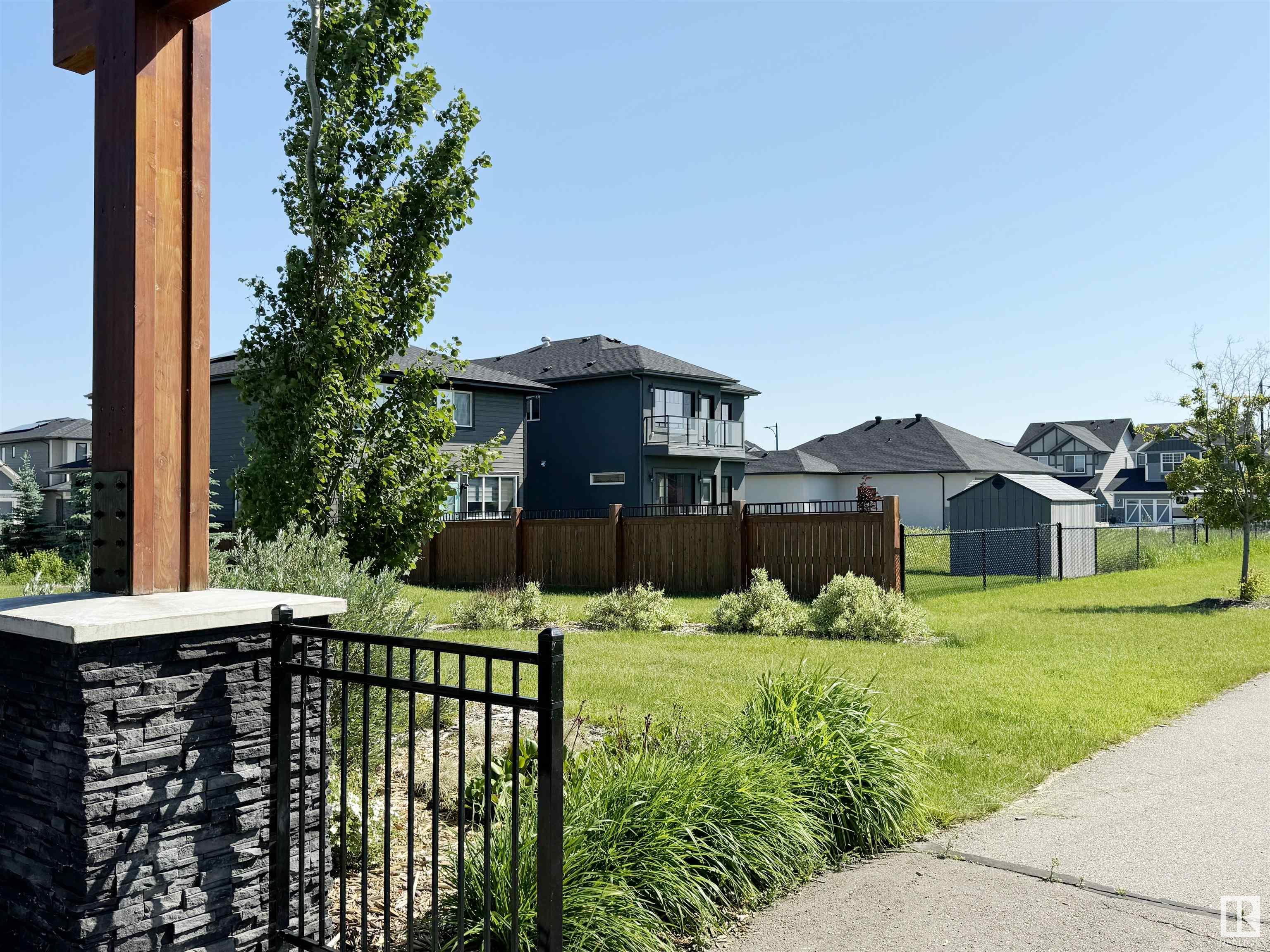      162 EDGEWATER CI , Leduc,  ,T9E 1K5 ;  Listing Number: MLS E4418943