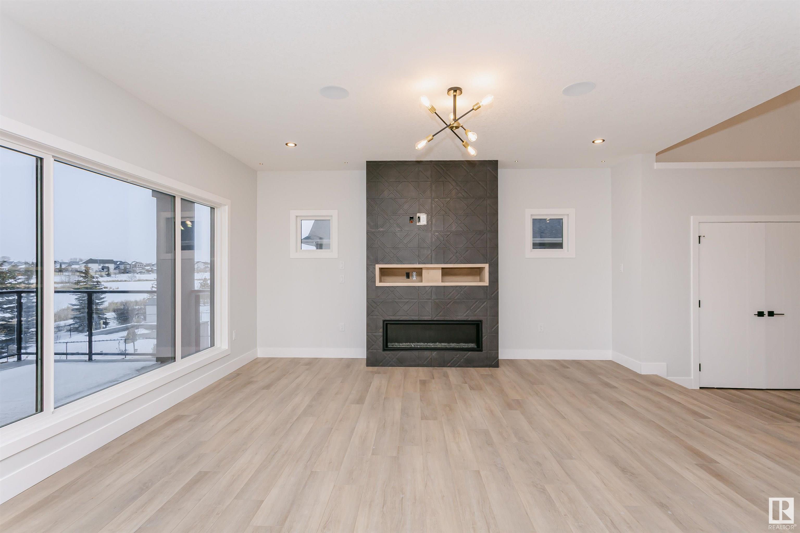      162 EDGEWATER CI , Leduc,  ,T9E 1K5 ;  Listing Number: MLS E4418943