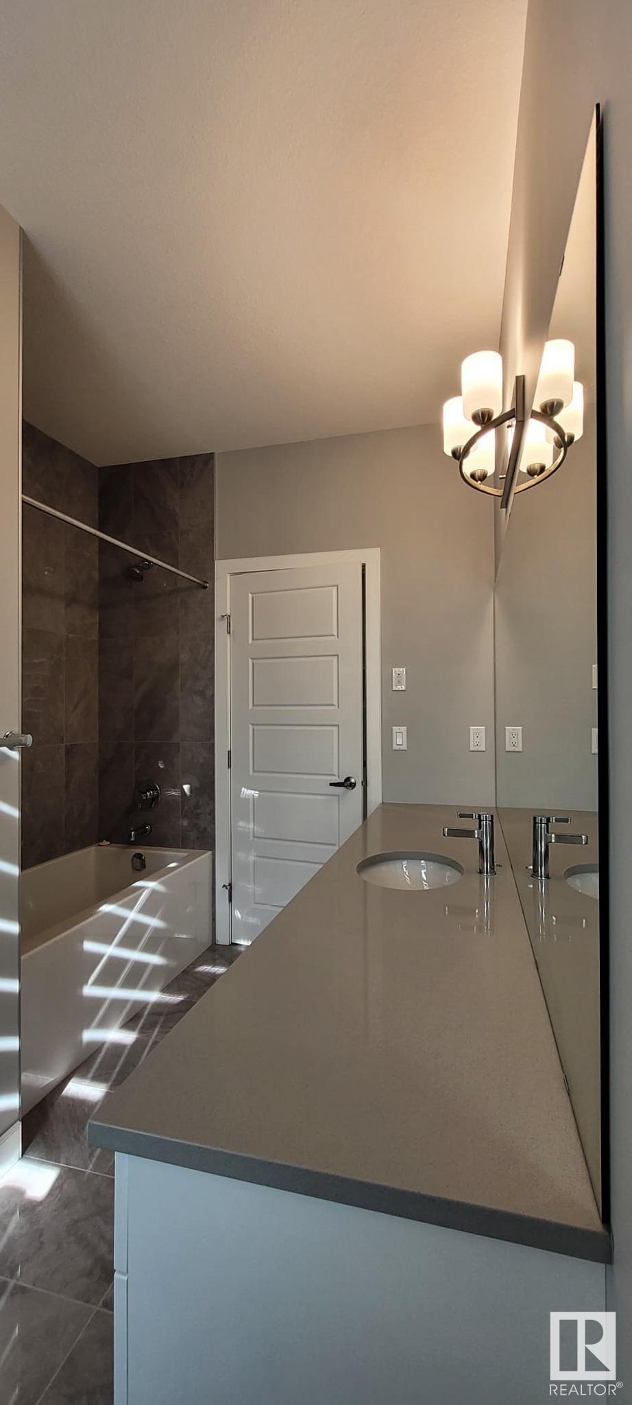      2024 206 ST NW , Edmonton,  ,T6M 1K6 ;  Listing Number: MLS E4418946