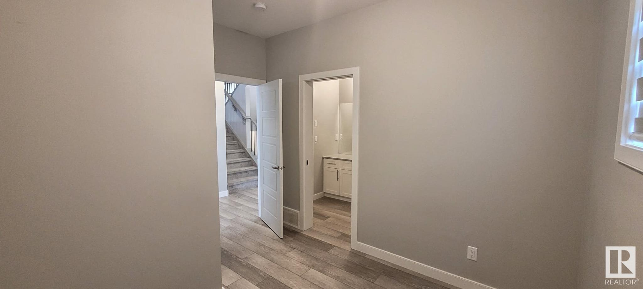      2024 206 ST NW , Edmonton,  ,T6M 1K6 ;  Listing Number: MLS E4418946