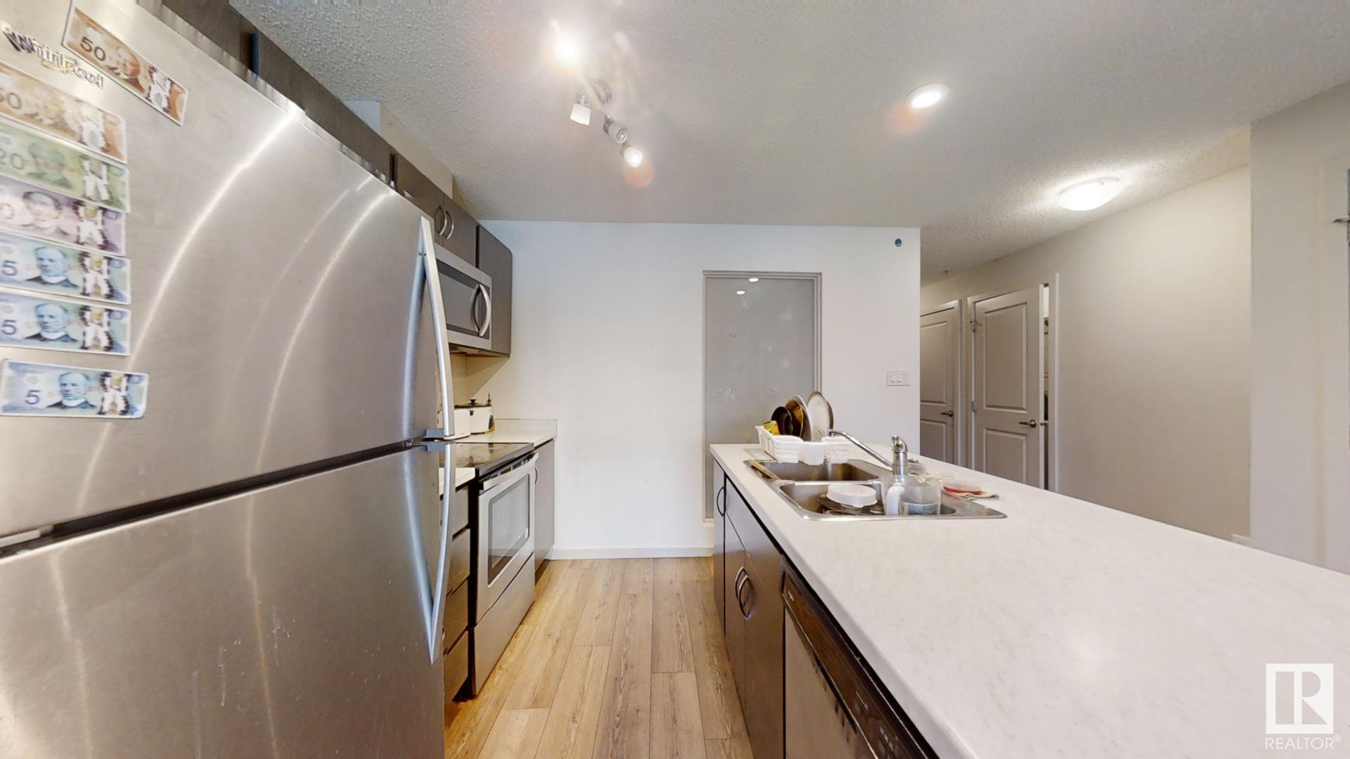      #116 5404 7 Ave SW , Edmonton,  ,T6X 2K4 ;  Listing Number: MLS E4418952