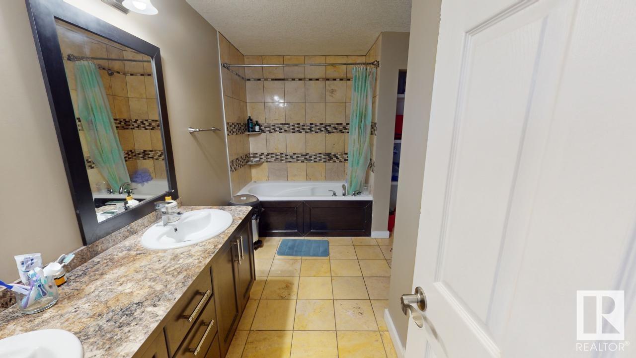      4133 42 ST , Drayton Valley,  ,T7A 1S2 ;  Listing Number: MLS E4418955
