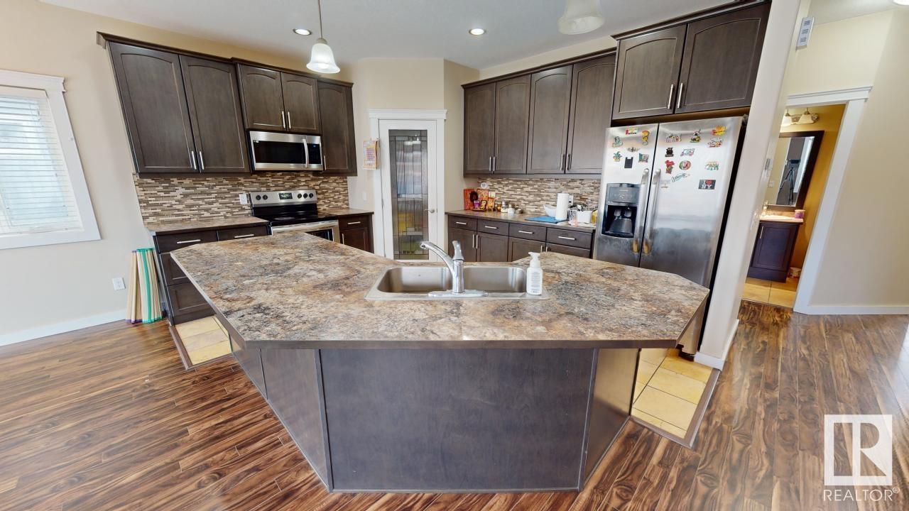      4133 42 ST , Drayton Valley,  ,T7A 1S2 ;  Listing Number: MLS E4418955