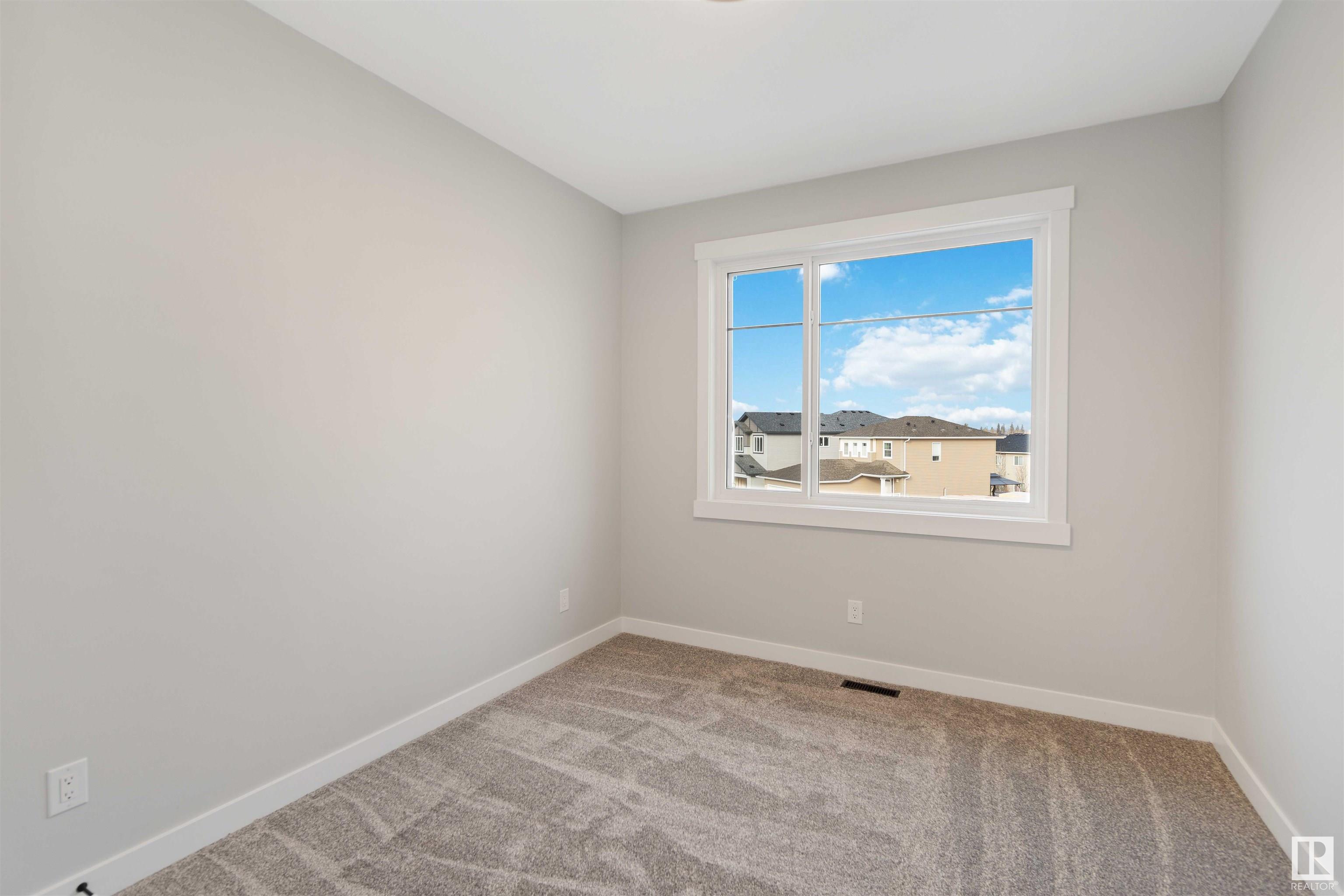      20 Hull WD , Spruce Grove,  ,T7X 4P7 ;  Listing Number: MLS E4418958