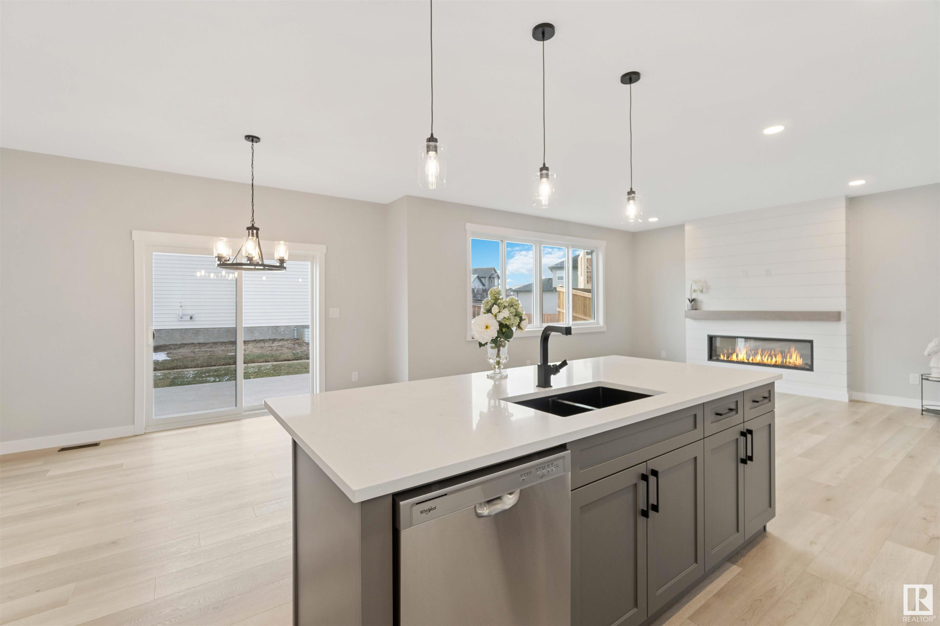      20 Hull WD , Spruce Grove,  ,T7X 4P7 ;  Listing Number: MLS E4418958